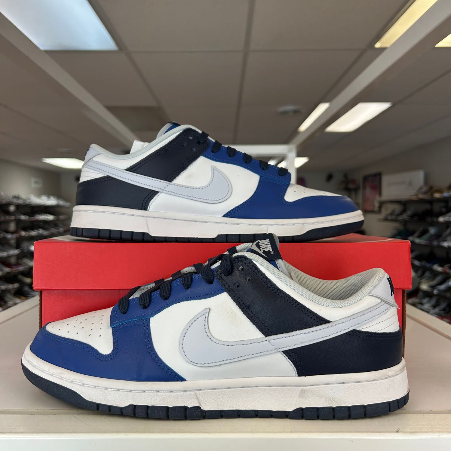 PO3 NIKE DUNK LOW GAME ROYAL NAVY SX SIZE 10.5