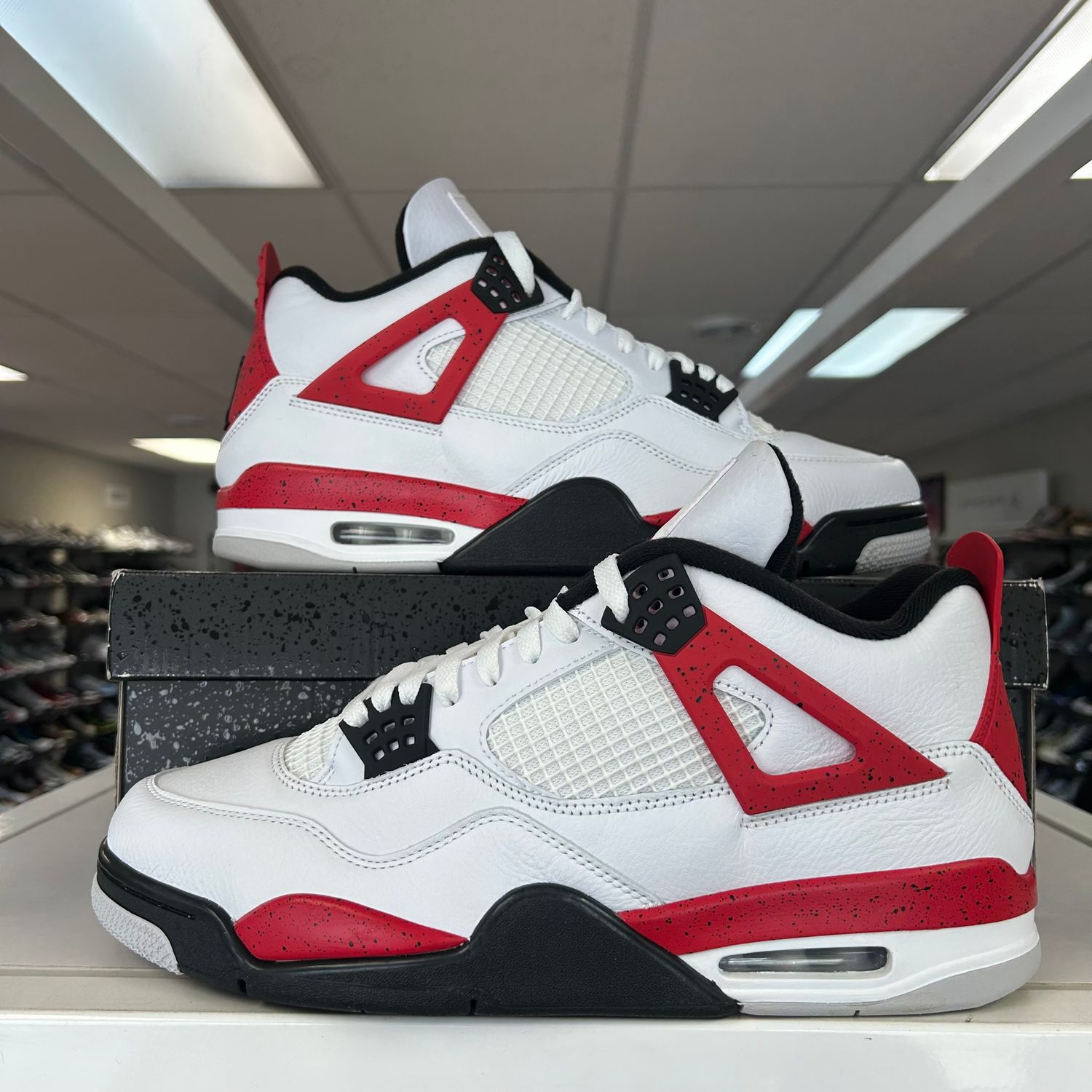 PO3 AIR JORDAN 4 RED CEMENT SX SIZE 13