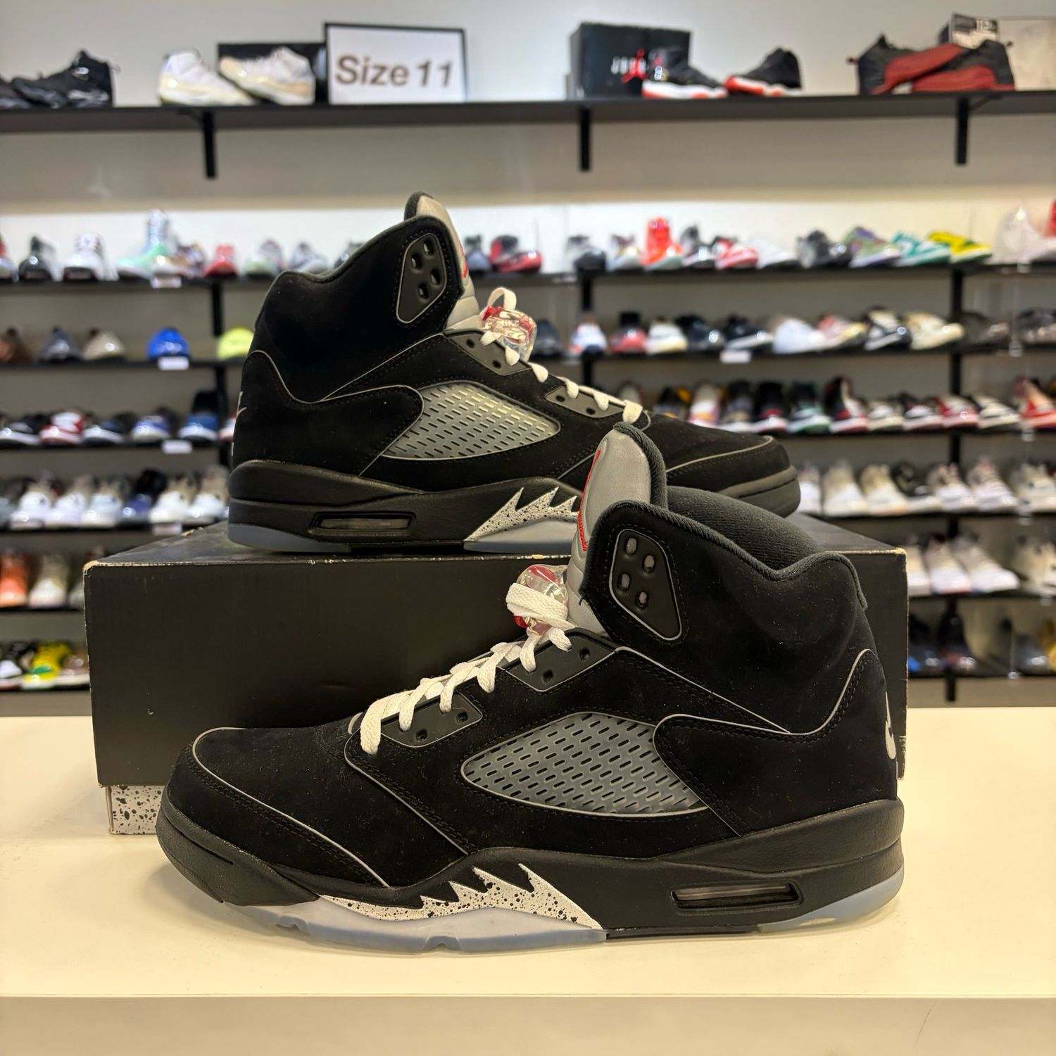 PO2 AIR JORDAN 5 RETRO OG BLACK METALLIC REIMAGINED SIZE 10.5