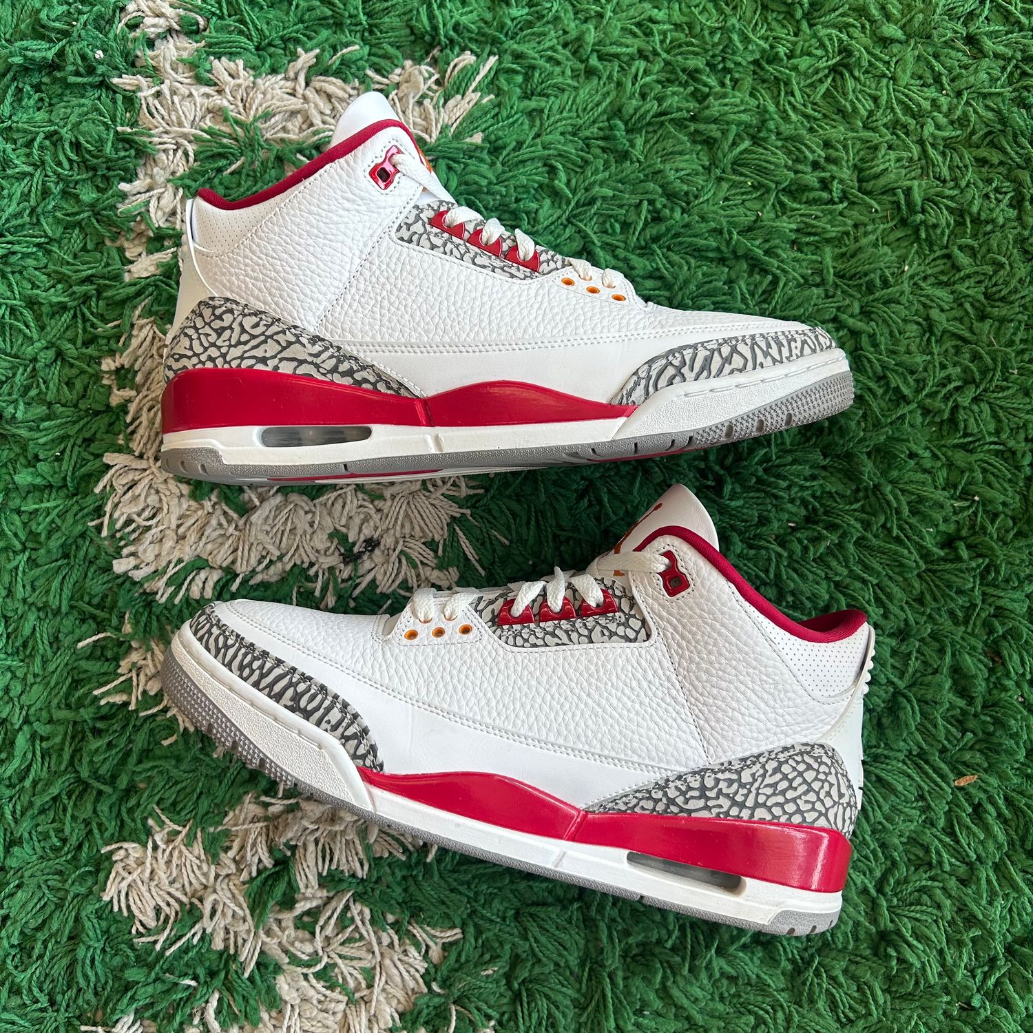 PO NB AIR JORDAN 3 RETRO CARDINAL RED (SX) SIZE 12