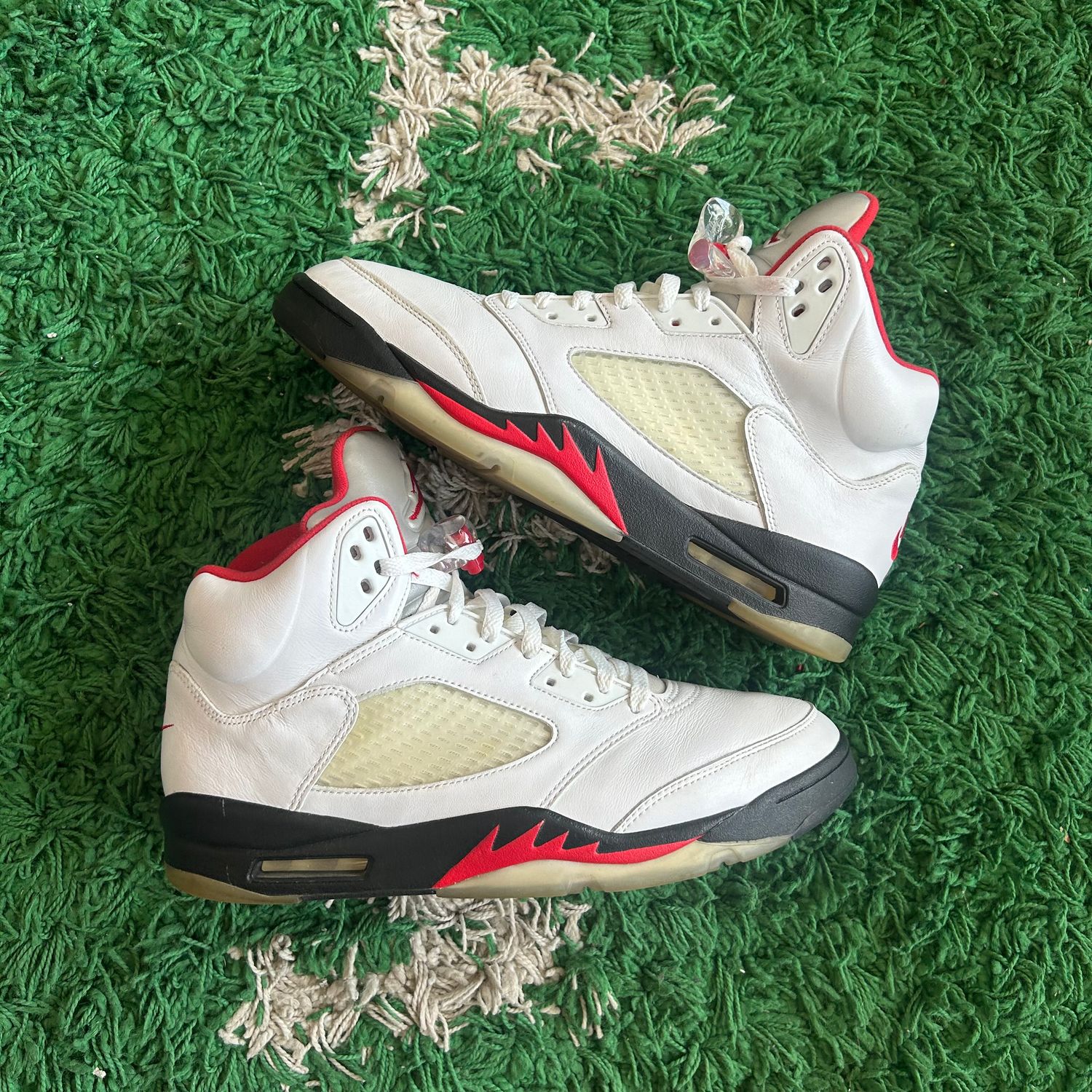 PO NB AIR JORDAN 5 RETRO FIRE RED SILVER TONGUE (2020) (SX) SIZE 12