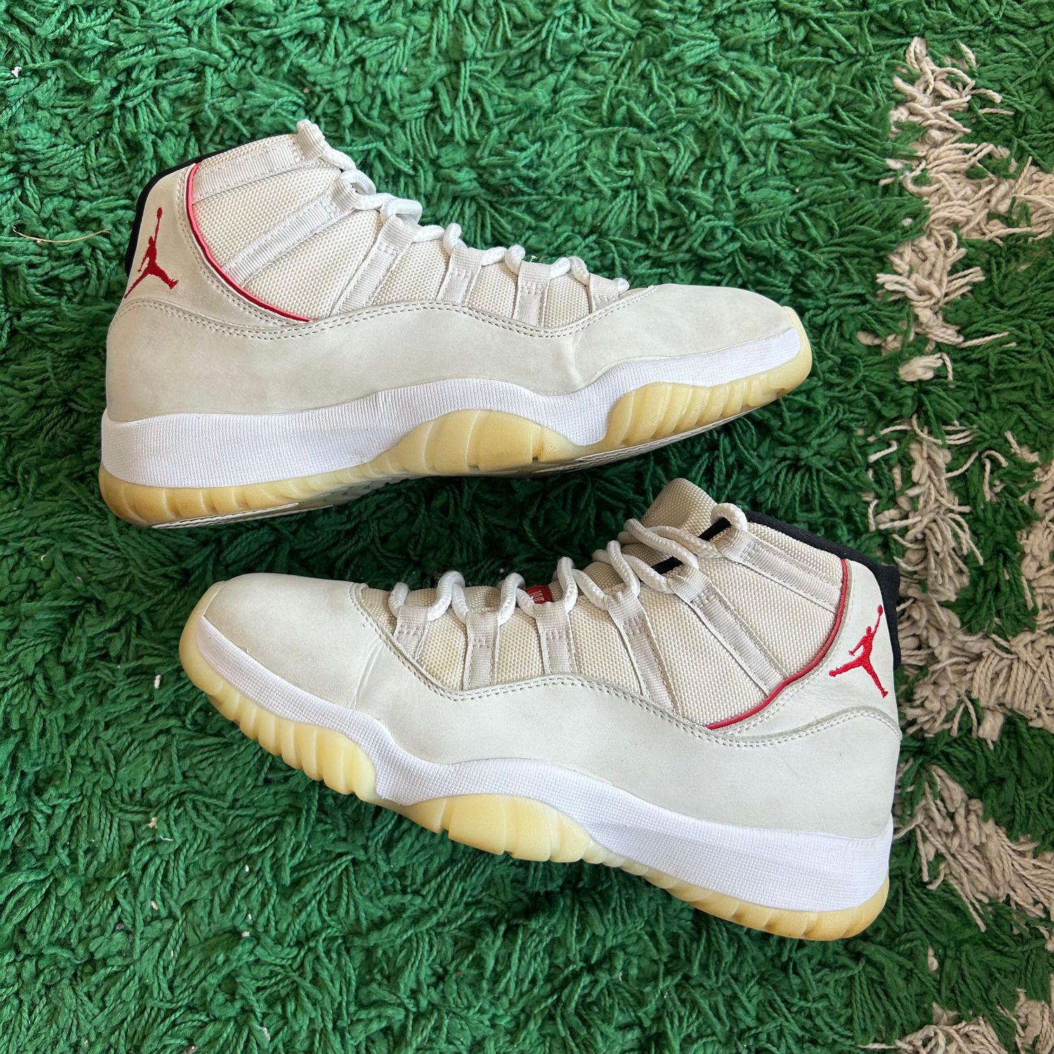 PO NB AIR JORDAN 11 PLATINUM TINT (SX) SIZE 9
