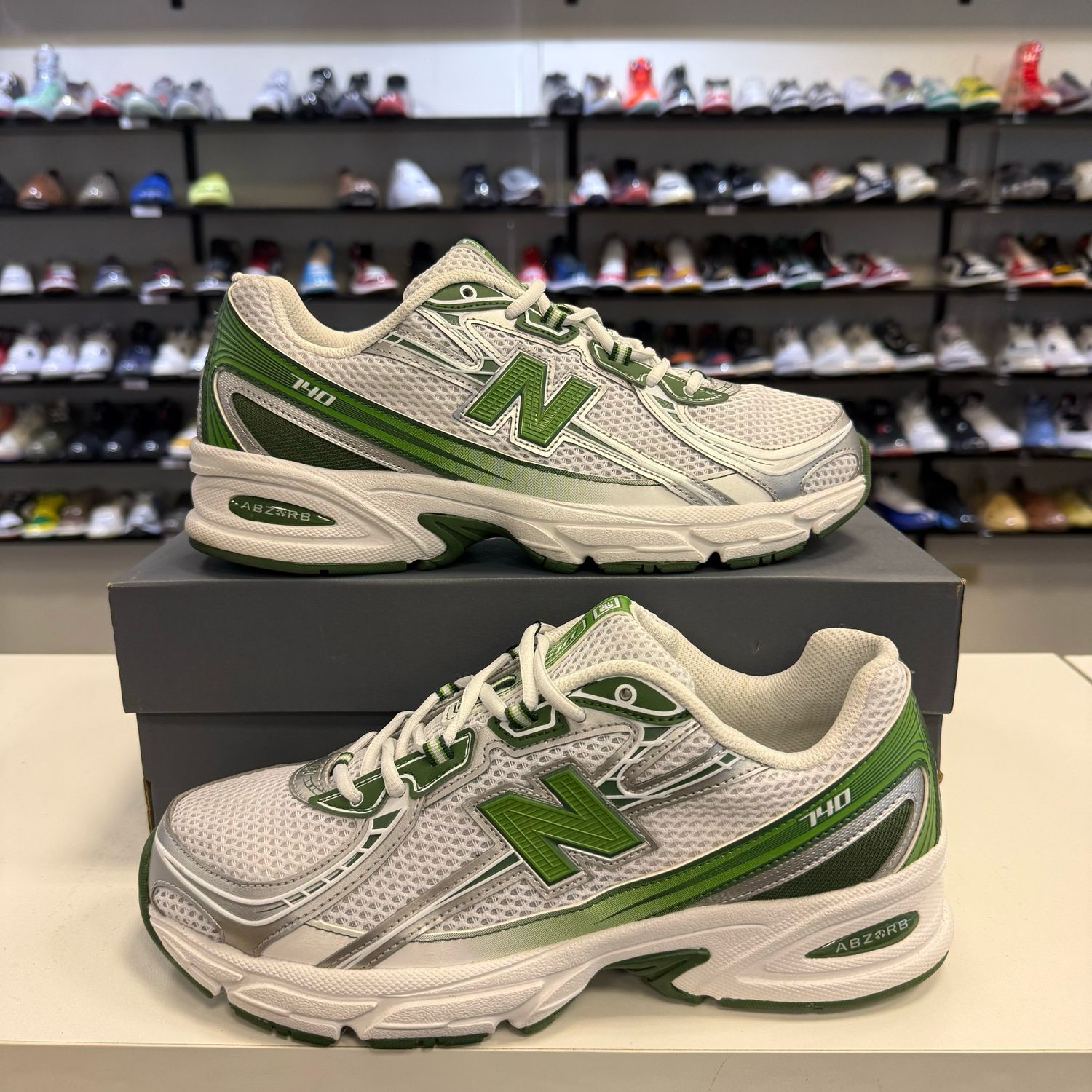 PO NEW BALANCE 740 WHITE ALPINE GREEN SILVER METALLIC SX SIZE 9.5