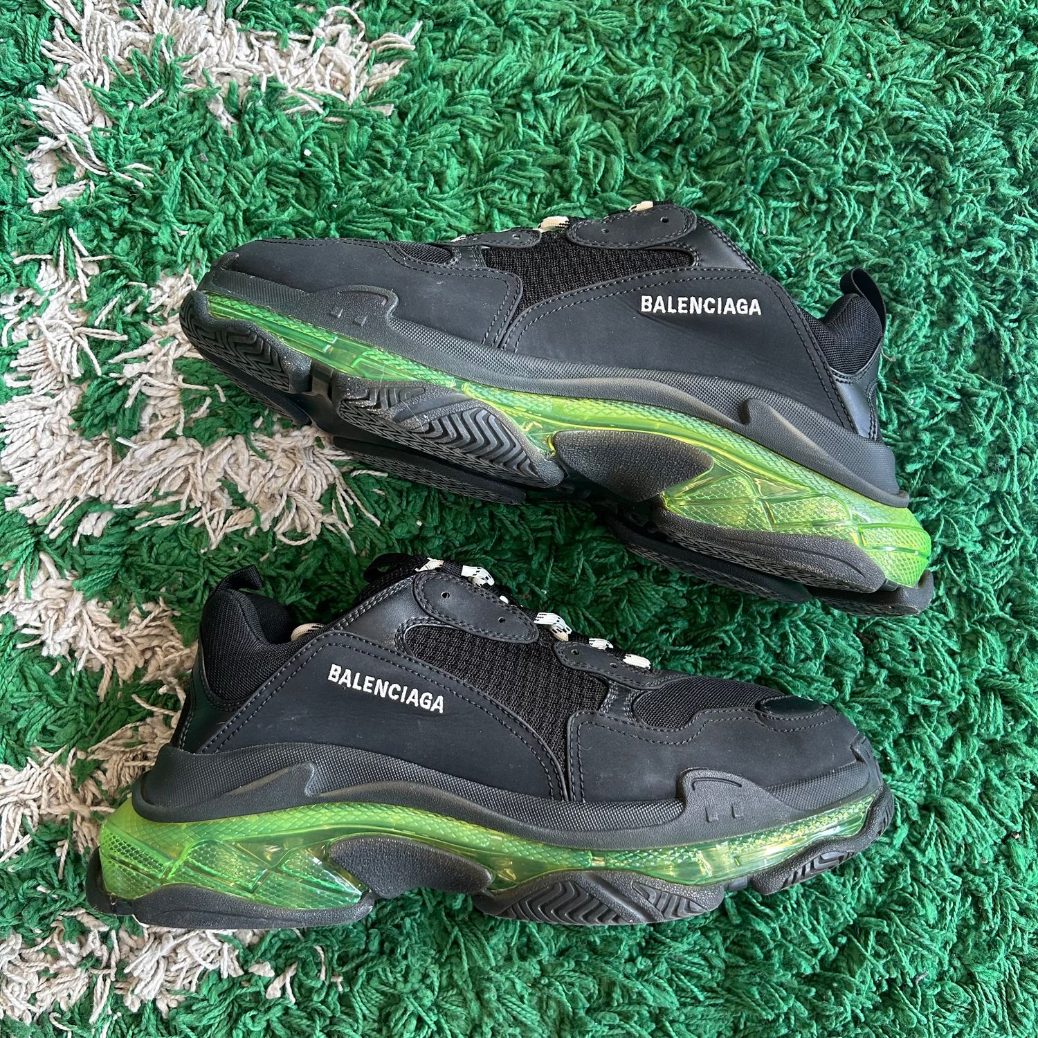 PO NB BALENCIAGA TRIPLE S CLEAR SOLE BLACK FLUO YELLOW (SX) SIZE SIZE 13US