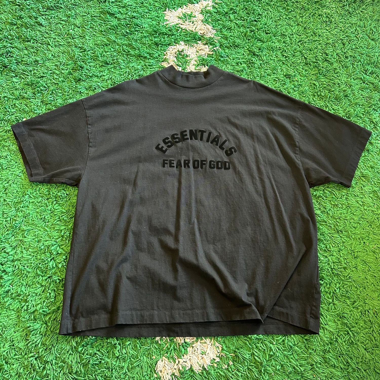 PO2 ESSENTIAL BLACK ON BLACK T-SHIRT (SX) SIZE L