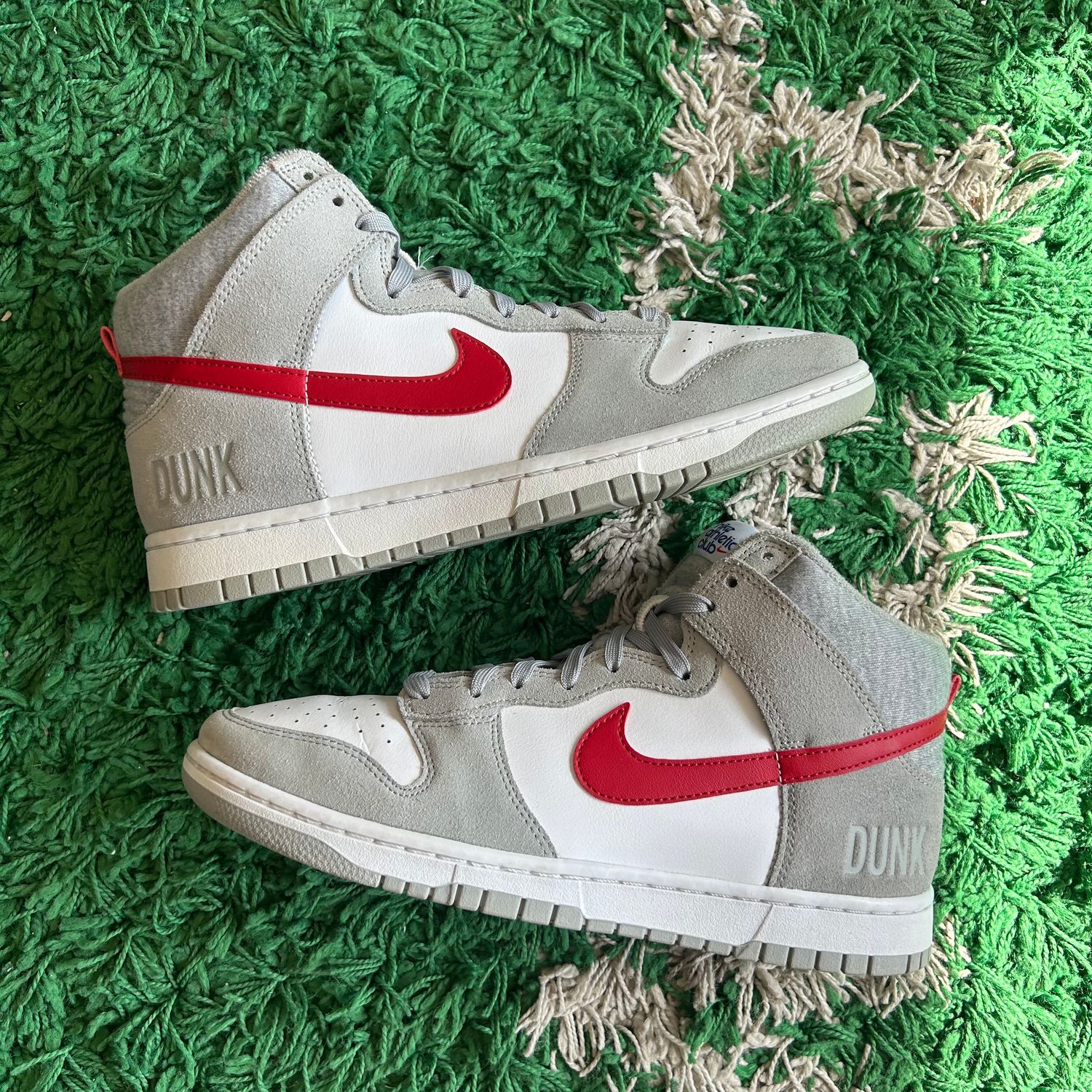 PO NB2 NIKE DUNK HIGH LIGHT SMOKE GREY GYM RED (SX) SIZE 10