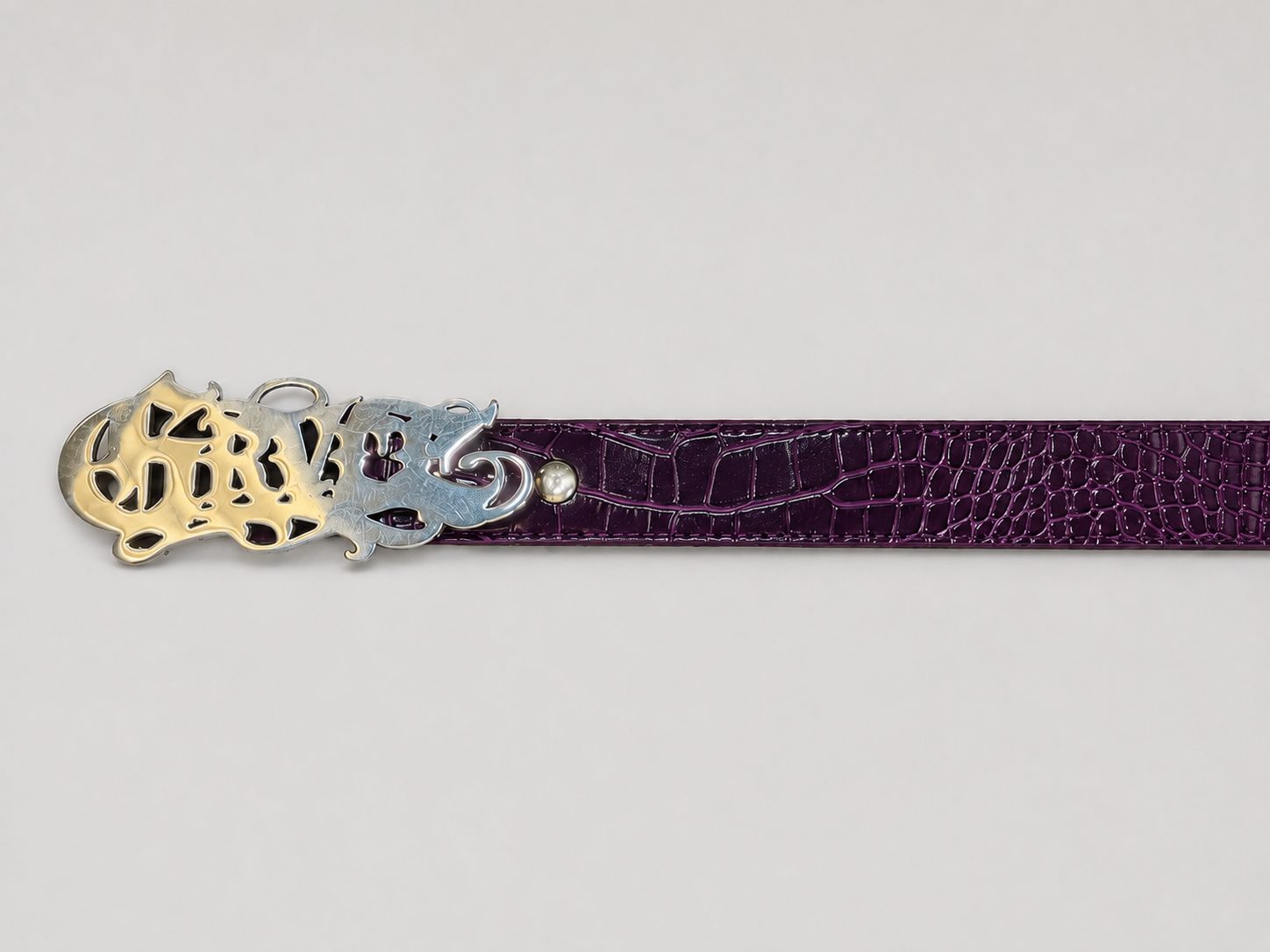 NEW GRVCE PURPLE CROCIDILE BELT