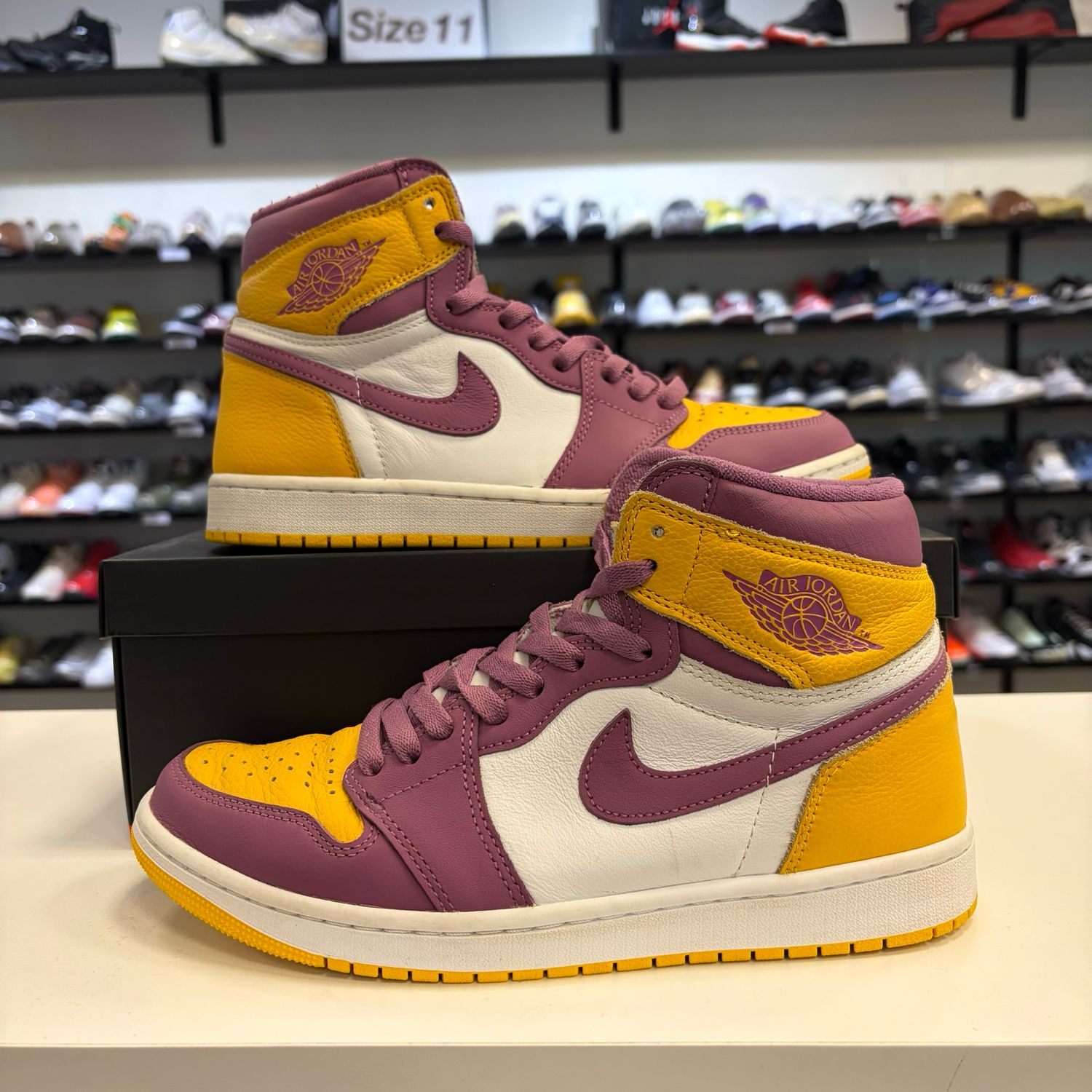 PO6 JORDAN 1 RETRO HIGH OG BROTHERHOOD SIZE 9