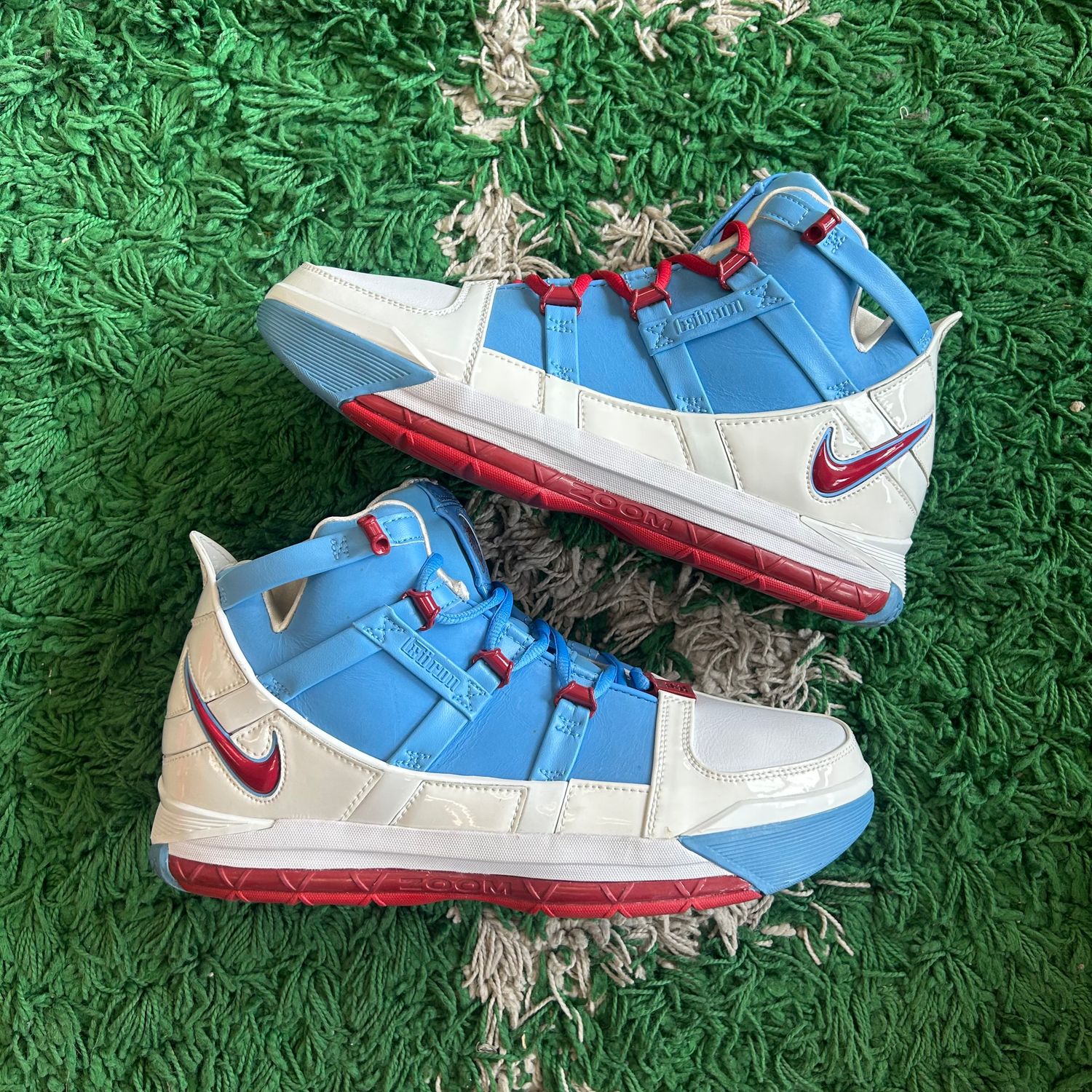 PO NB NIKE LEBRON 3 HOUSTON OILERS (SX) SIZE 10.5