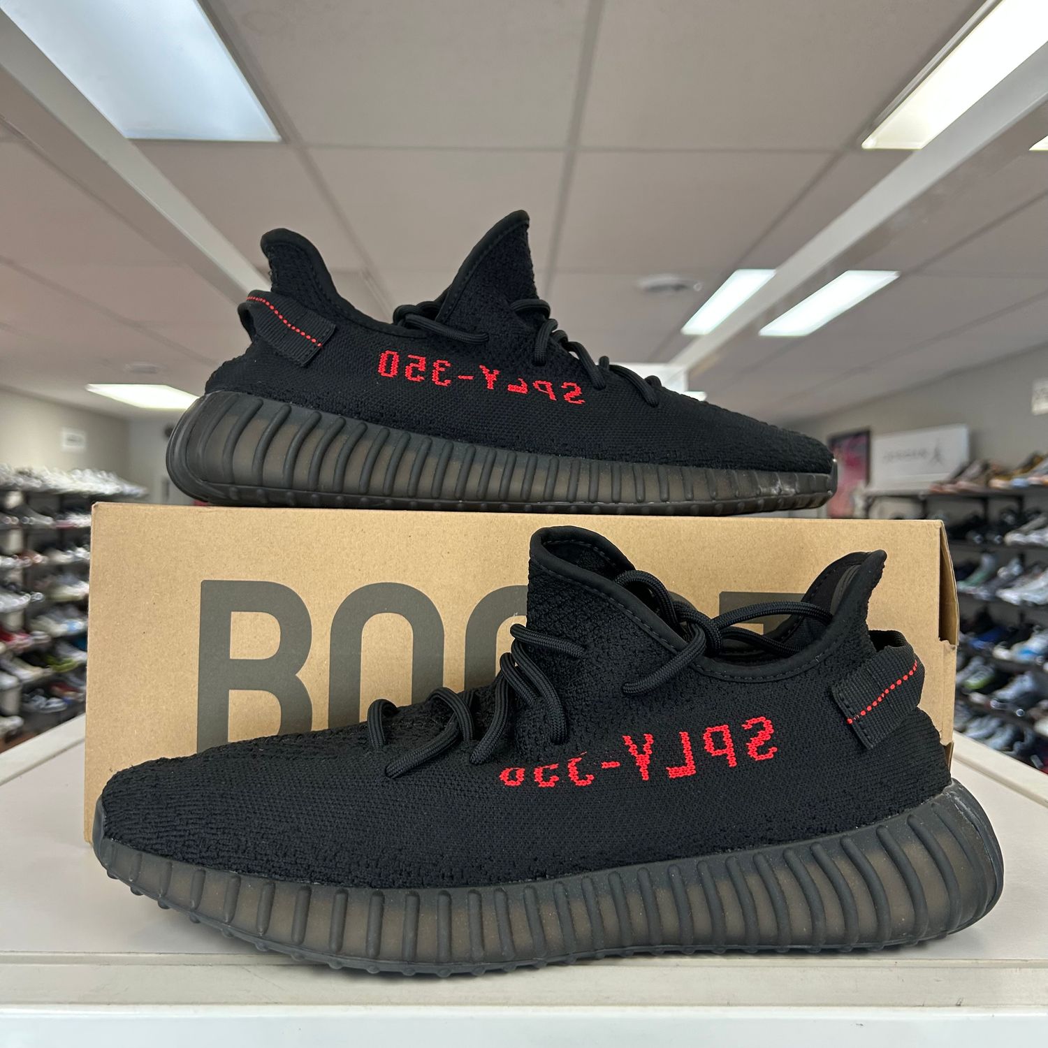 PO2 ADIDAS YEEZY 350 V2 BRED (SX) SIZE 12