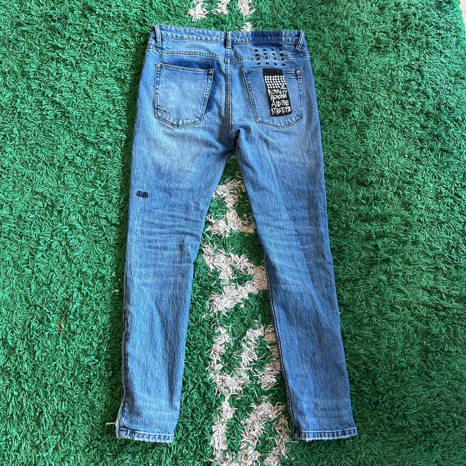 PO KSUBI DARK BLUE ZIPPERS ON ANKLE SIZE 33