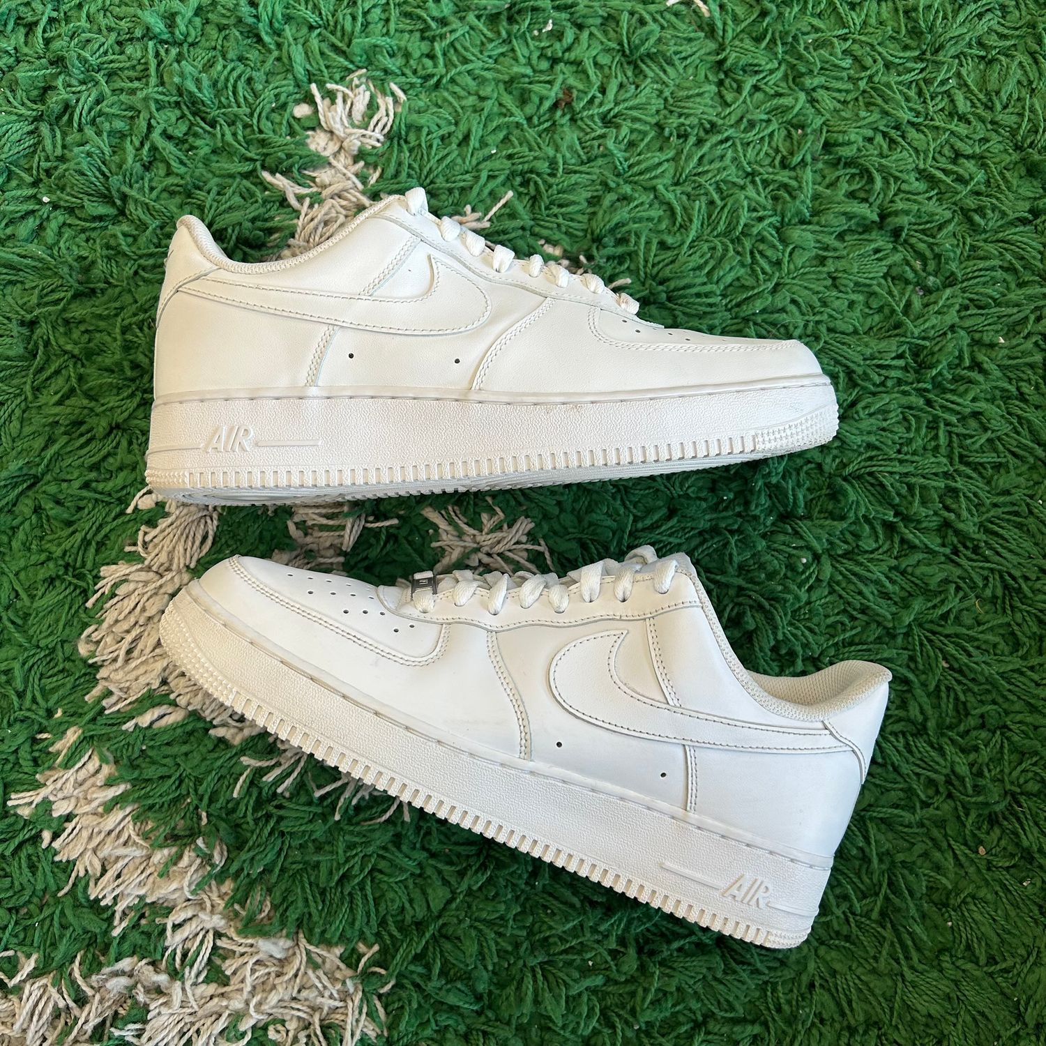 PO NB NIKE AIR FORCE 1 LOW '07 WHITE (SX) SIZE 10
