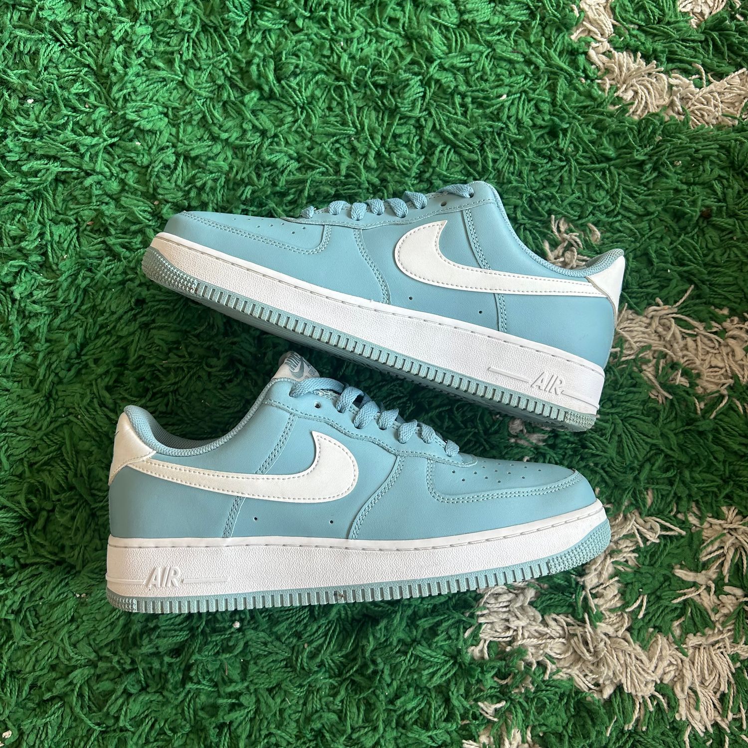 PO NB NIKE AIR FORCE 1 LOW WORN BLUE WHITE (SX) SIZE 10