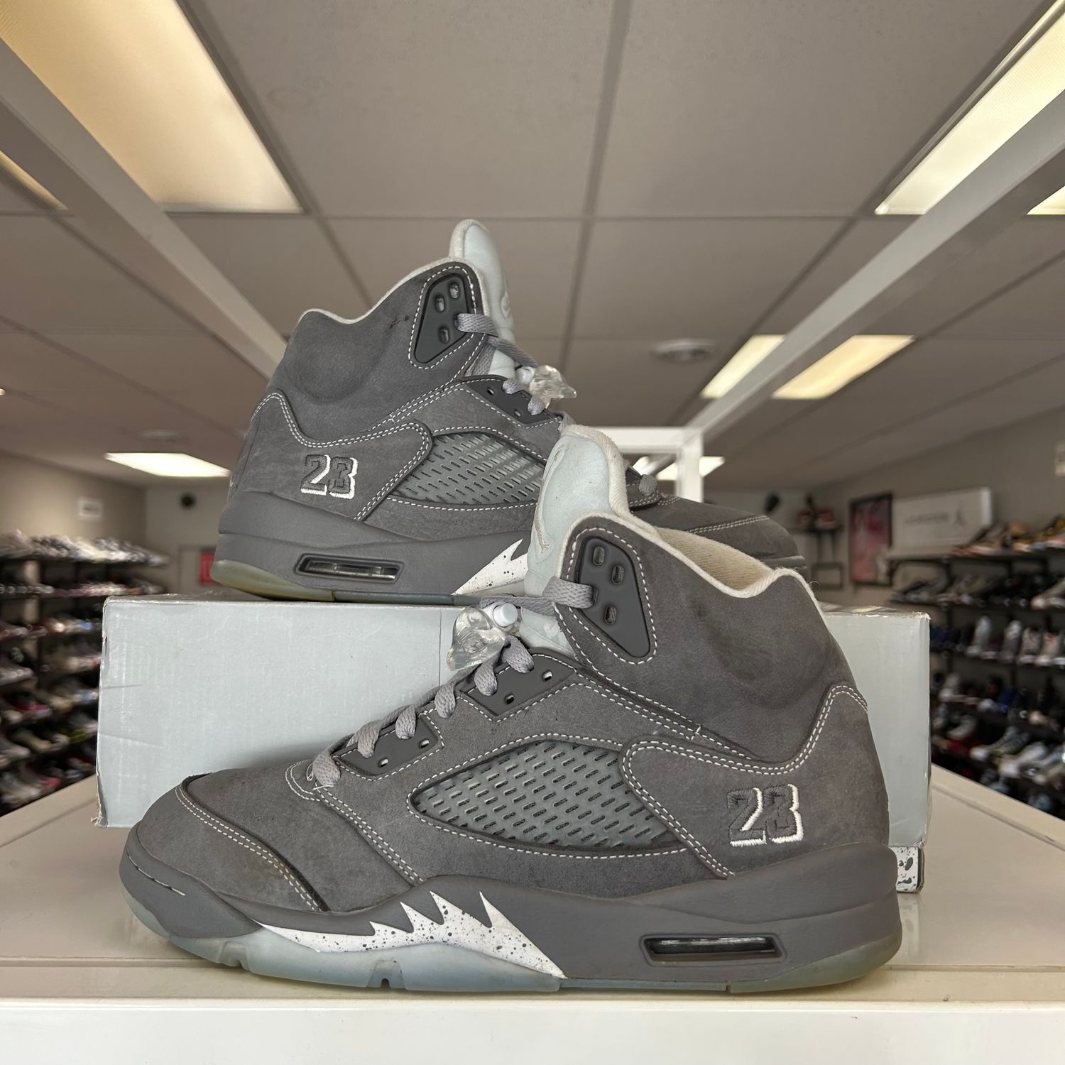 PO3 AIR JORDAN 5 RETRO WOLF GREY (2026) (SX) SIZE 9