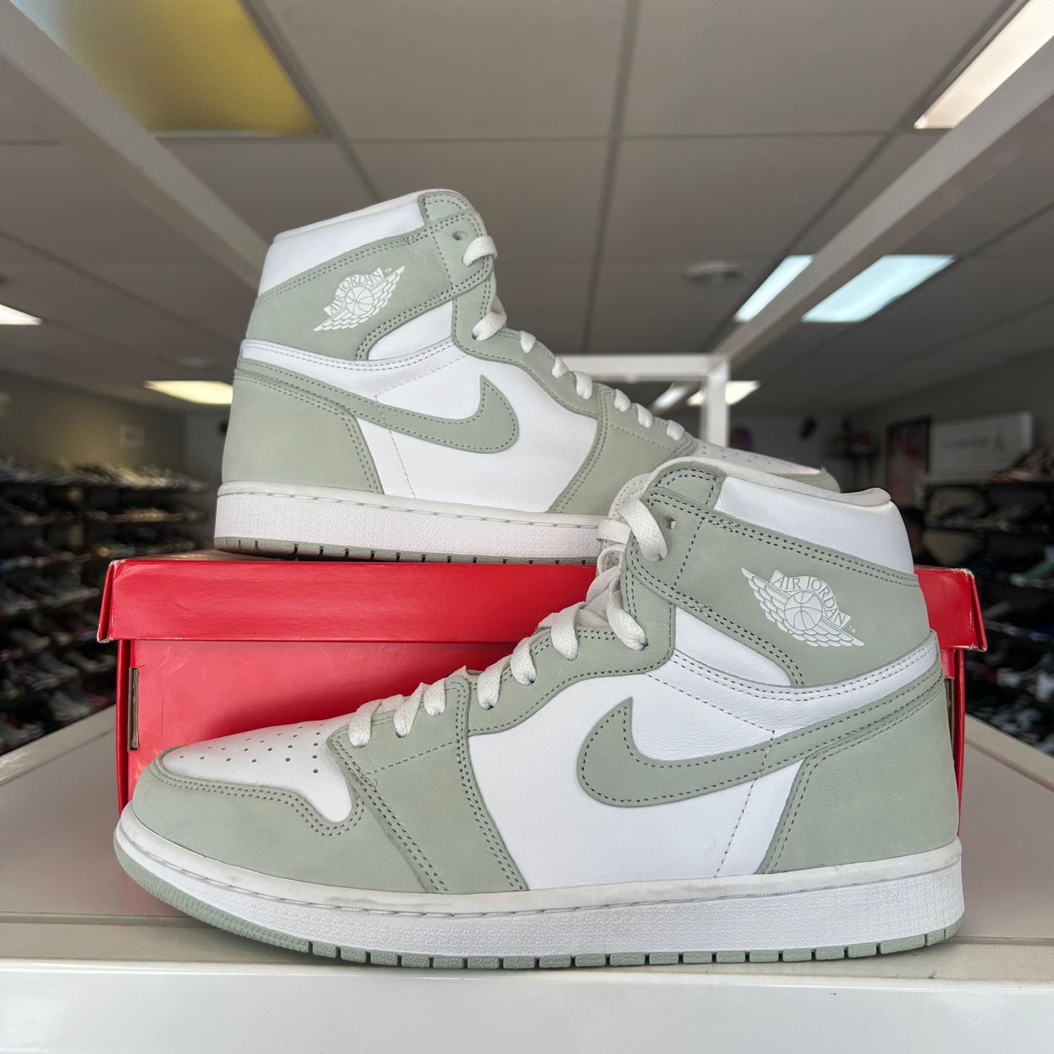 PO2 AIR JORDAN 1 SEAFOAM (SX) SIZE 12W
