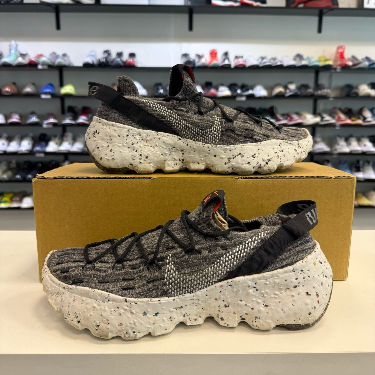PO NIKE SPACE HIPPIE 04 IRON GREY SIZE 11.5W/10M