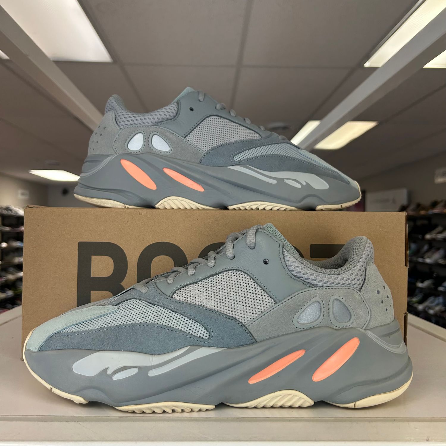 PO ADIDAS YEEZY BOOST 700 INERTIA (SX) SIZE 10.5