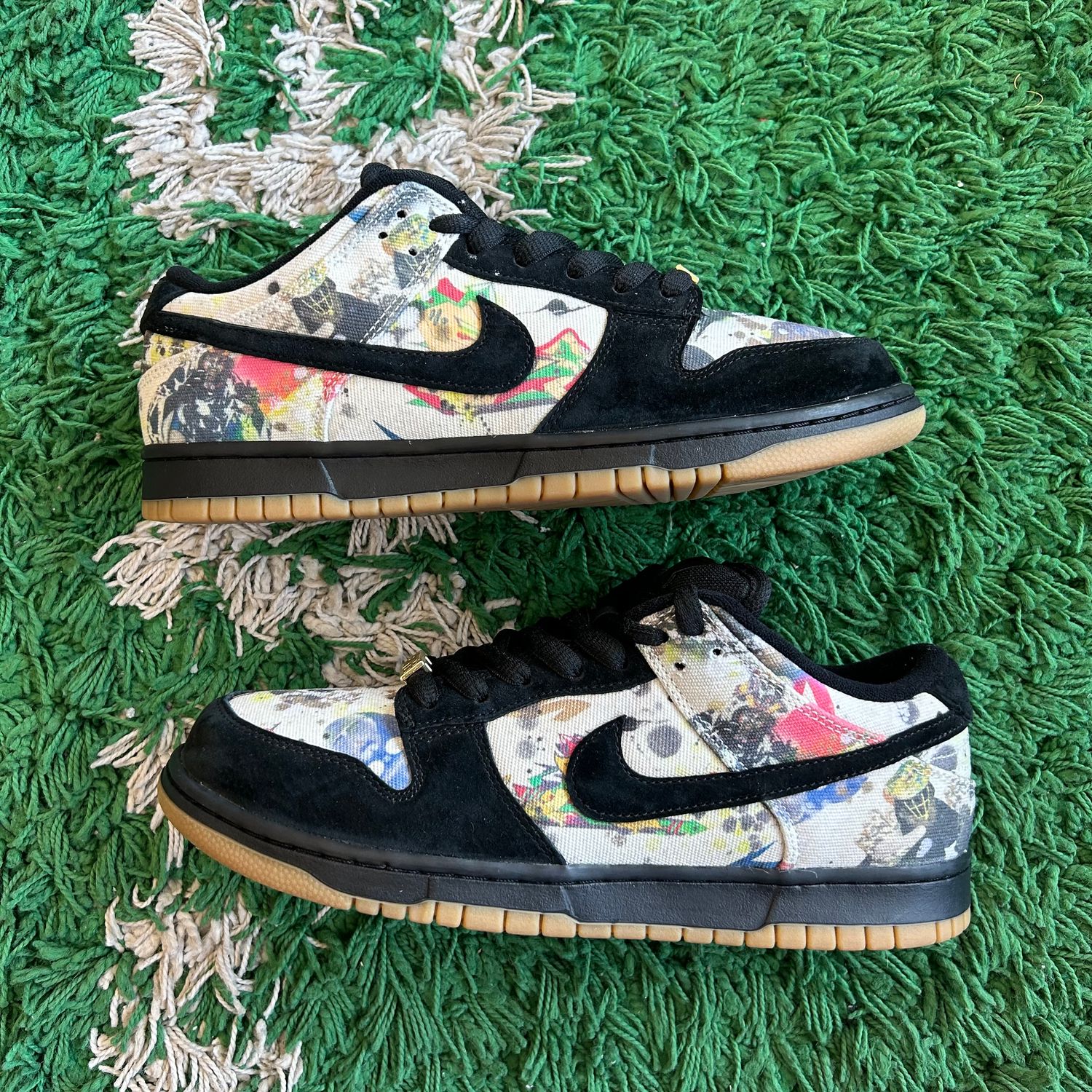 PO NB NIKE SB DUNK LOW SUPREME RAMMELLZEE (SX) SIZE 10.5