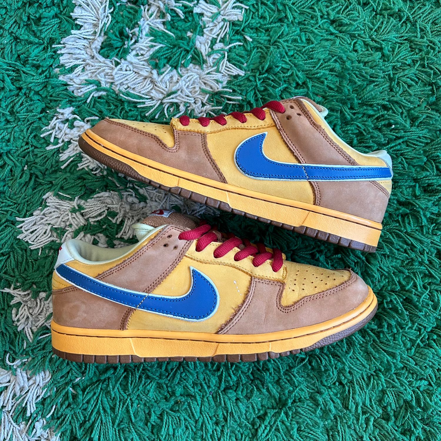 PO NB NIKE SB DUNK LOW NEWCASTLE (SX) SIZE 10.5
