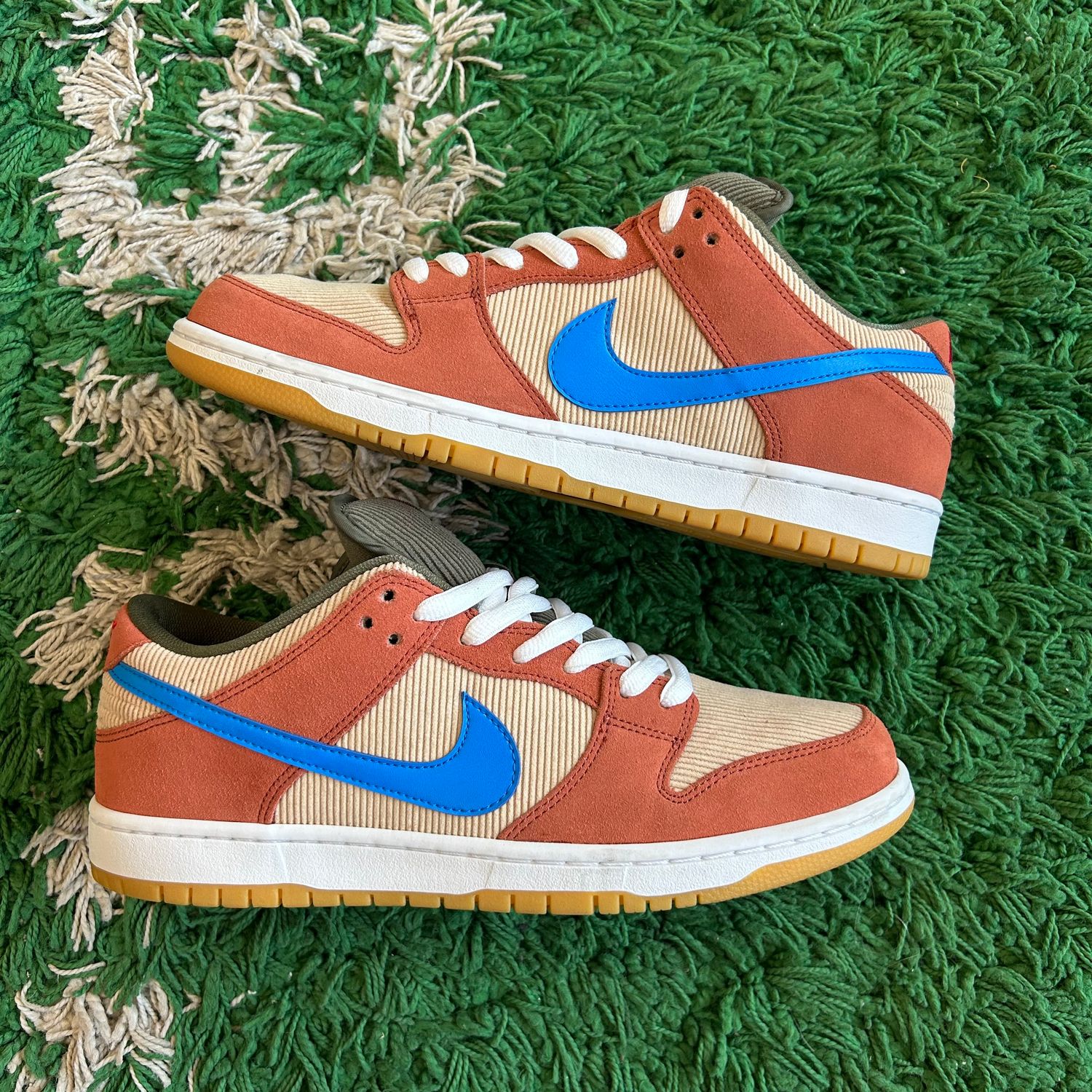 PO NB NIKE SB DUNK LOW CORDUROY DUSTY PEACH (SX) SIZE 10.5