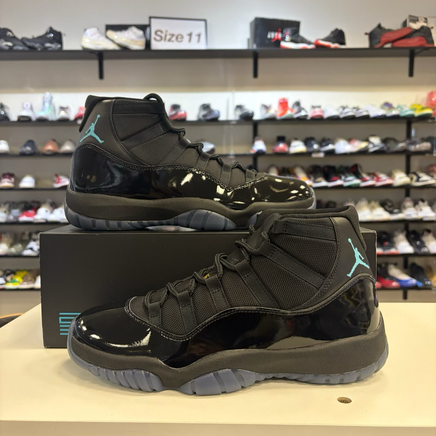 PO AIR JORDAN 11 RETRO GAMMA BLUE (2025) SIZE 12