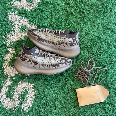 PO YEEZY BOOST 380 STONE SLATE (2021) (SX) SIZE 8.5