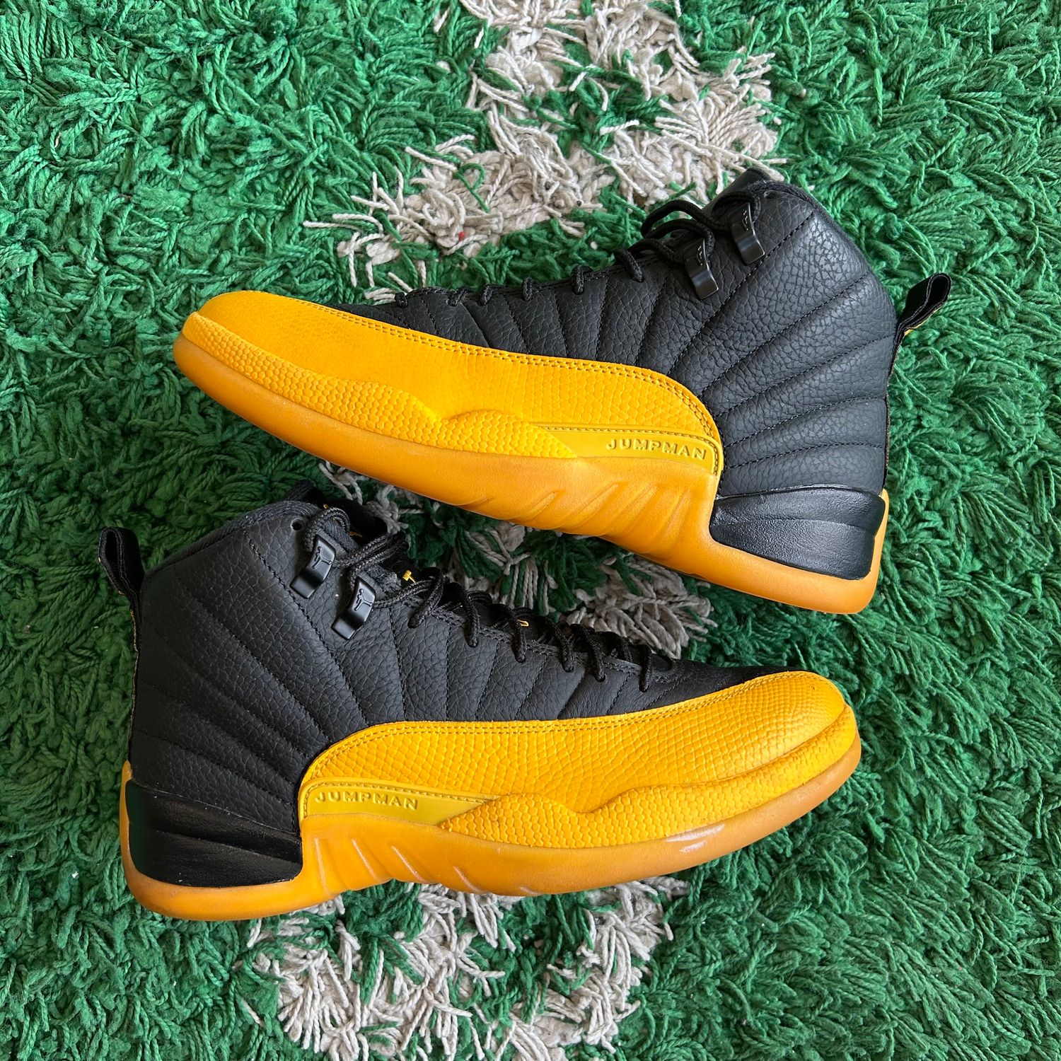 PO NB JORDAN 12 UNIVERSITY GOLD (SX) SIZE 9