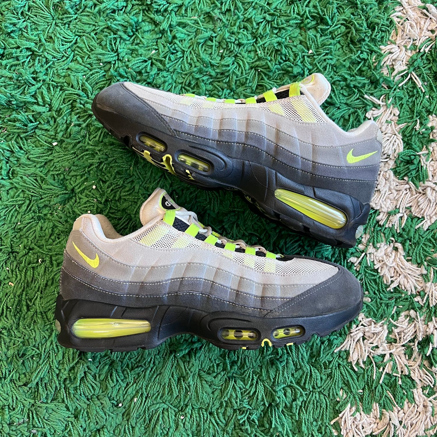 PO NB NIKE AIR MAX 95 OG NEON (SX) SIZE 12