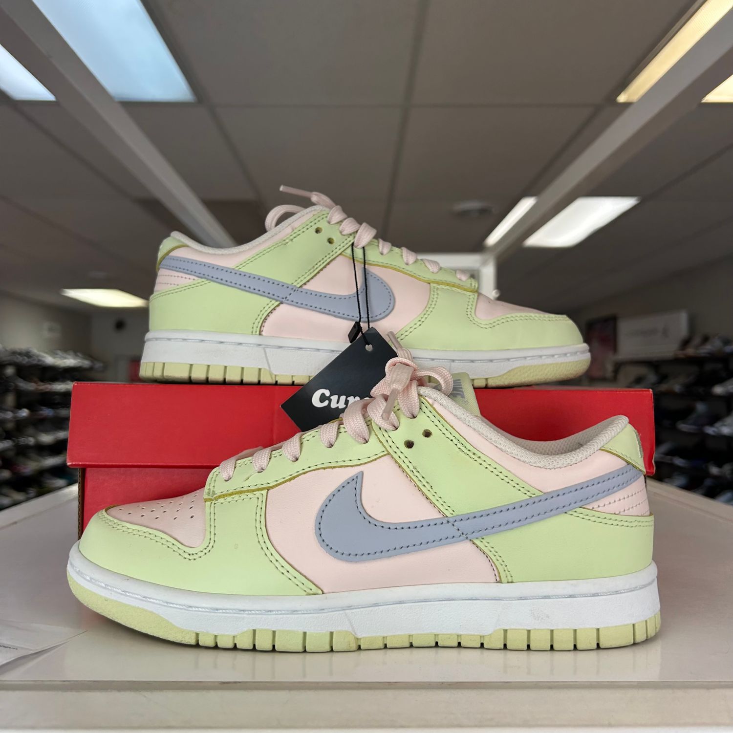 PO NIKE DUNK LOW LIME ICE (SX) SIZE 7W