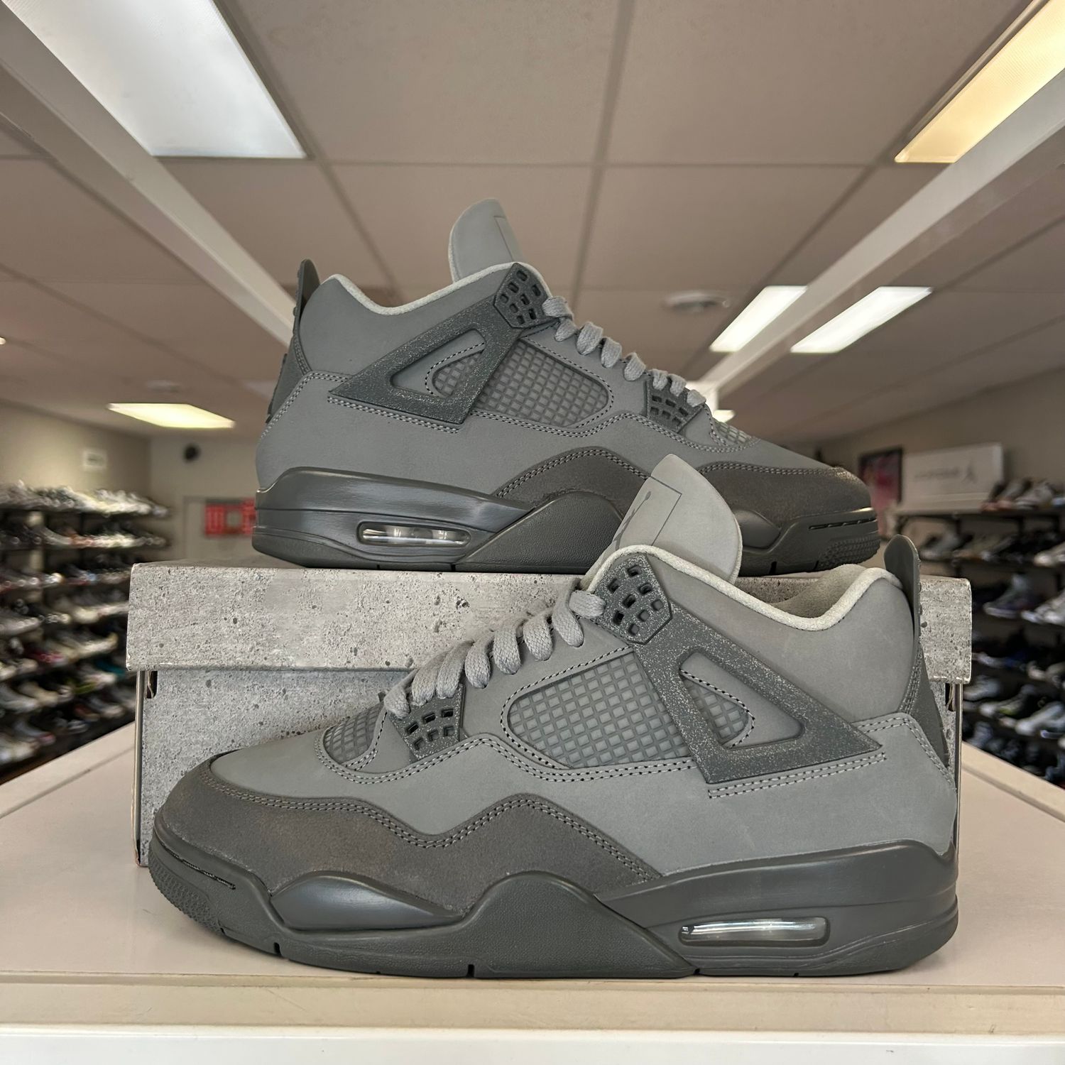 PO5 AIR JORDAN 4 RETRO SE WET CEMENT (SX) SIZE 10