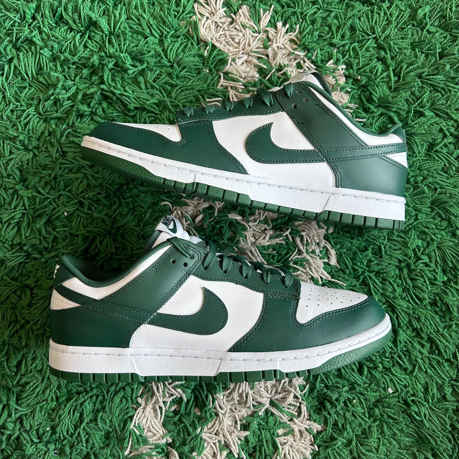 PO NB NIKE DUNK LOW MICHIGAN STATE (SX) SIZE 11