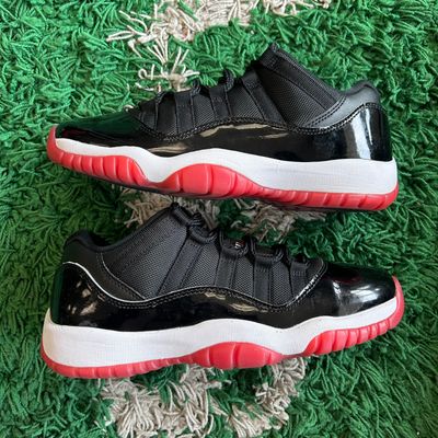 PO AIR JORDAN 11 RETRO LOW BRED (GS) (2025) (SX) SIZE 7Y