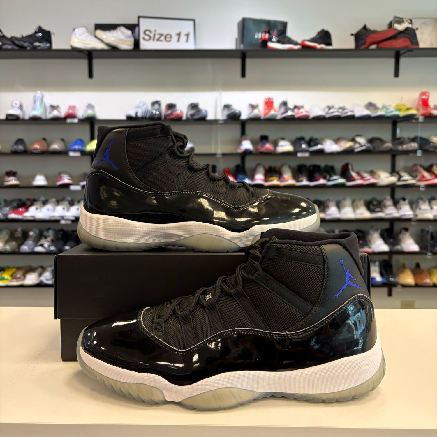 PO JORDAN 11 RETRO SPACE JAM (2016) SIZE 12.5