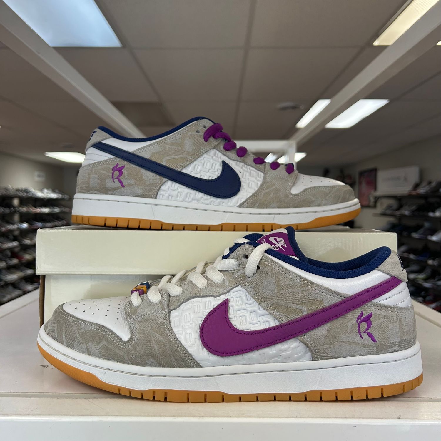 PO NIKE DUNK LOW RAYSSA LEAL (SX) SIZE 12