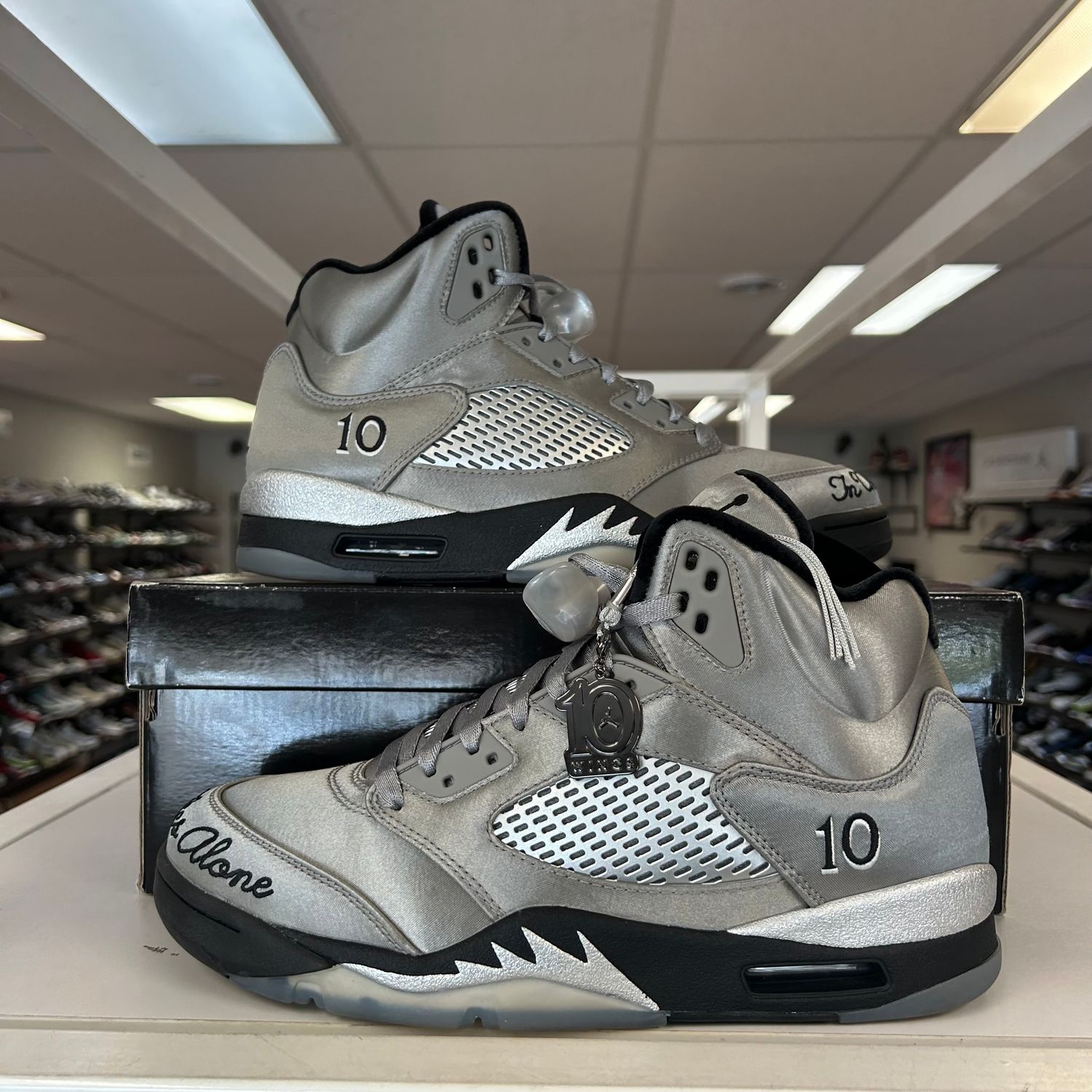 PO AIR JORDAN 5 RETRO WINGS (WOMENS) (SX) SIZE 11