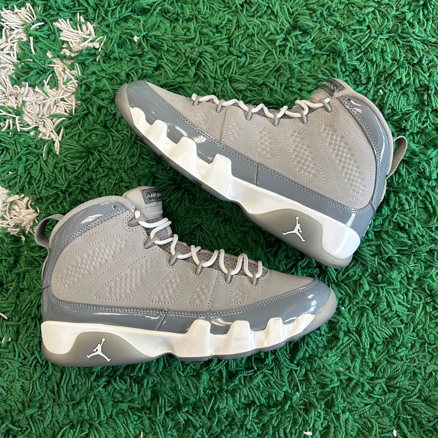 PO NB JORDAN 9 COOL GREY (SX) SIZE 8.5