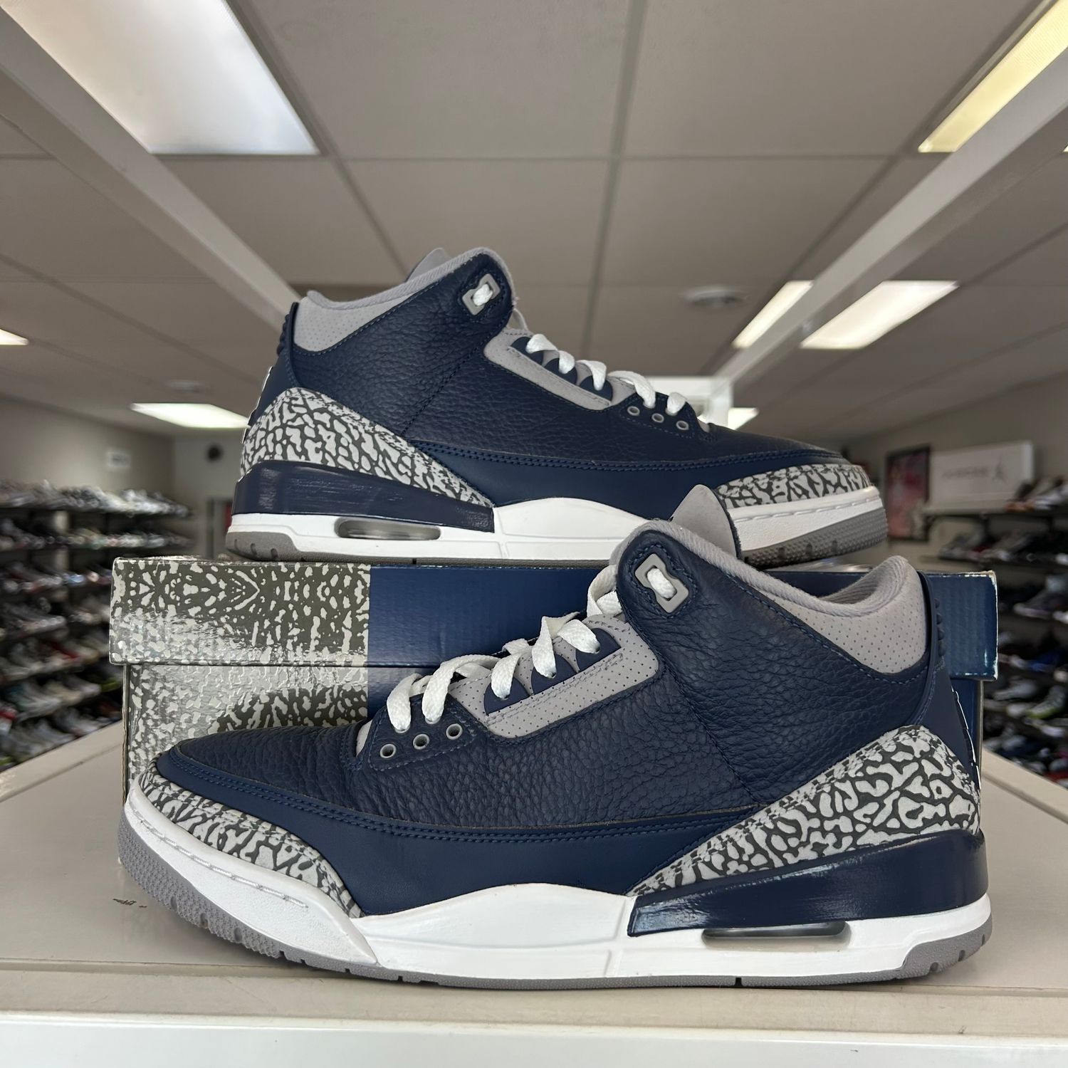 PO JORDAN 3 MIDNIGHT NAVY (SX) SIZE 11