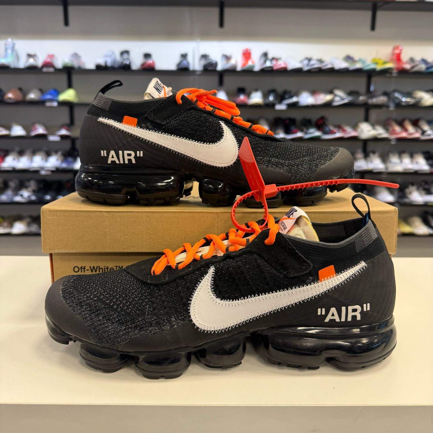 NEW NIKE AIR VAPORMAX OFF WHITE (THE 10)