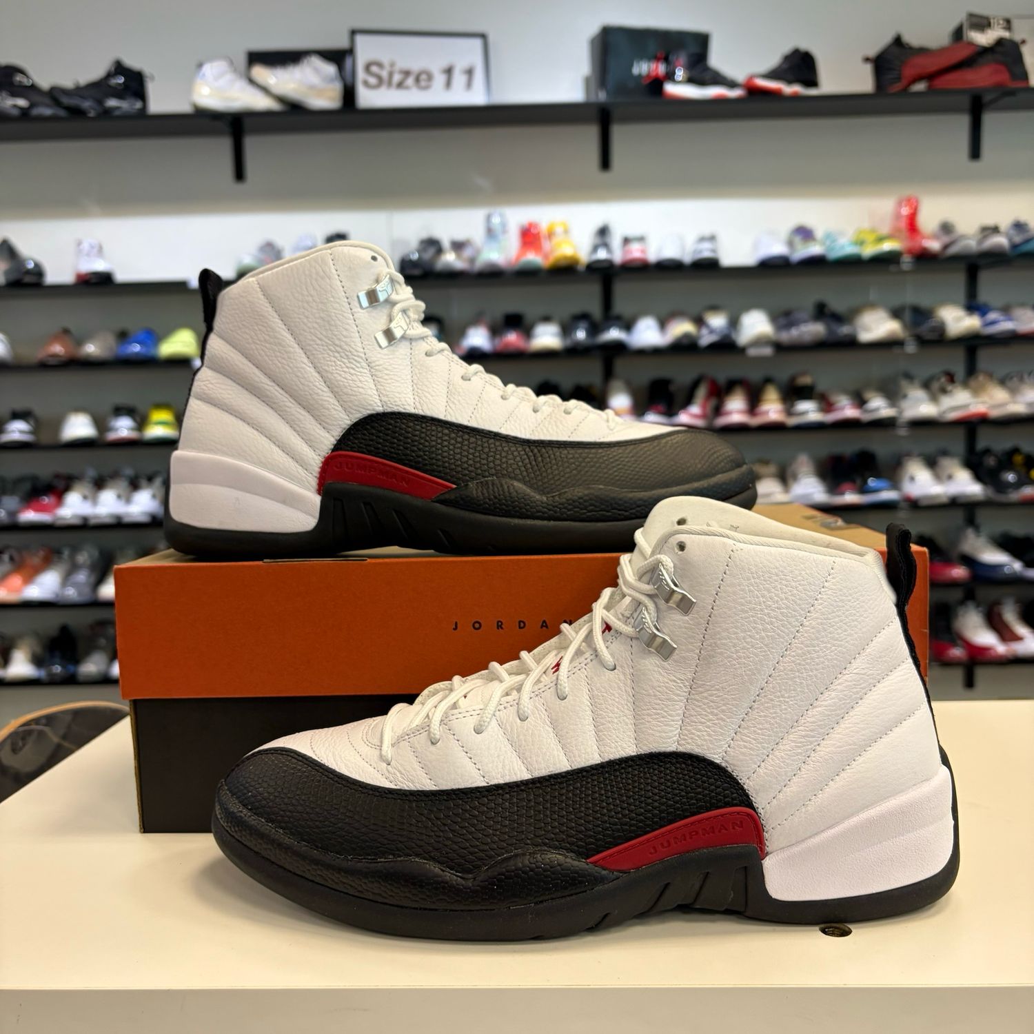 PO3 AIR JORDAN 12 TAXI FLIP SIZE 11