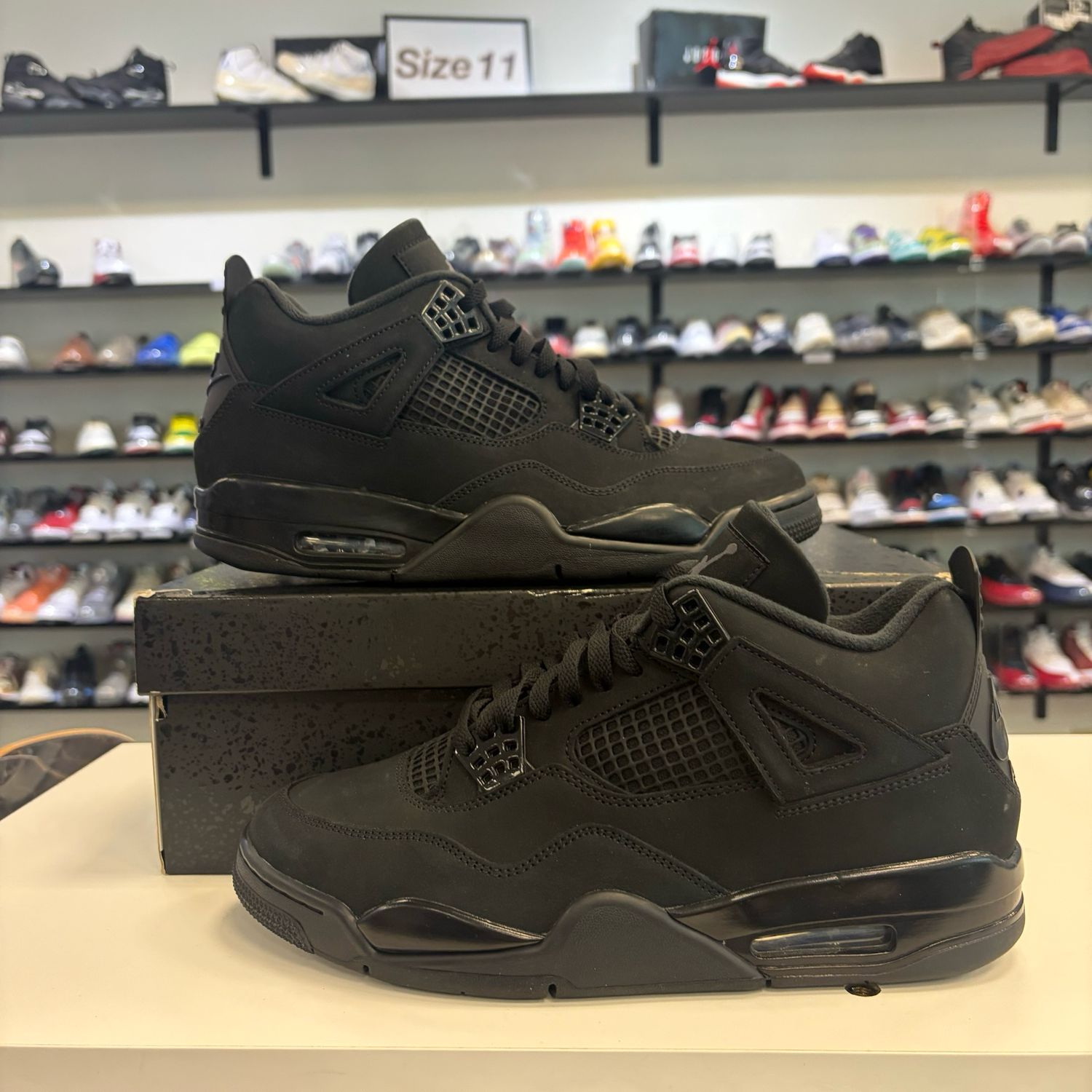 PO2 AIR JORDAN 4 RETRO BLACK CAT (2025) SIZE 10.5