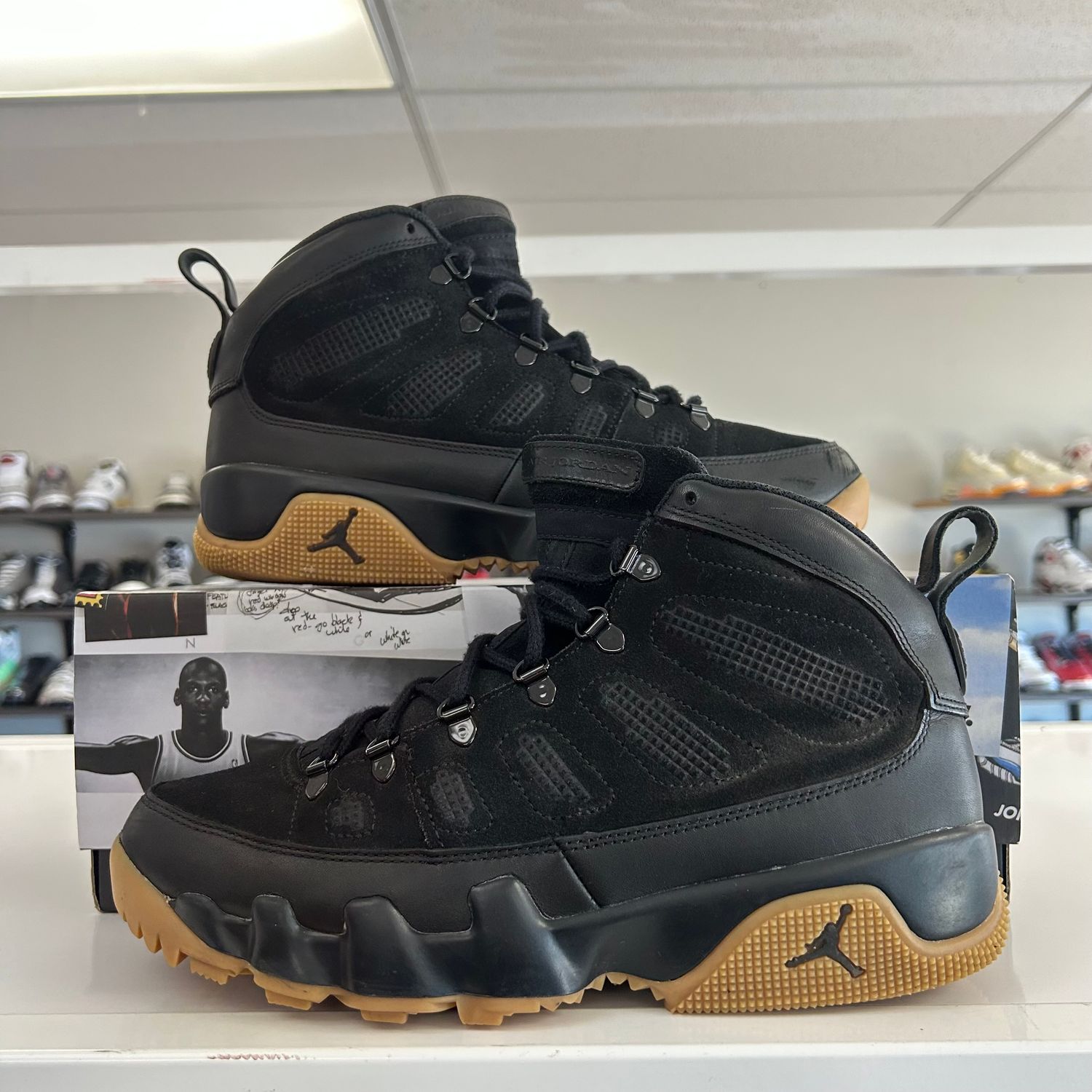PO AIR JORDAN 9 RETRO BOOT NRG BLACK LIGHT GUM (SX) SIZE 11