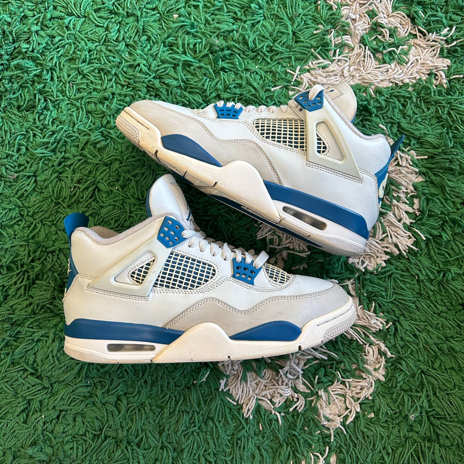 PO NB AIR JORDAN 4 RETRO MILITARY BLUE (2024) (SX) SIZE 8.5