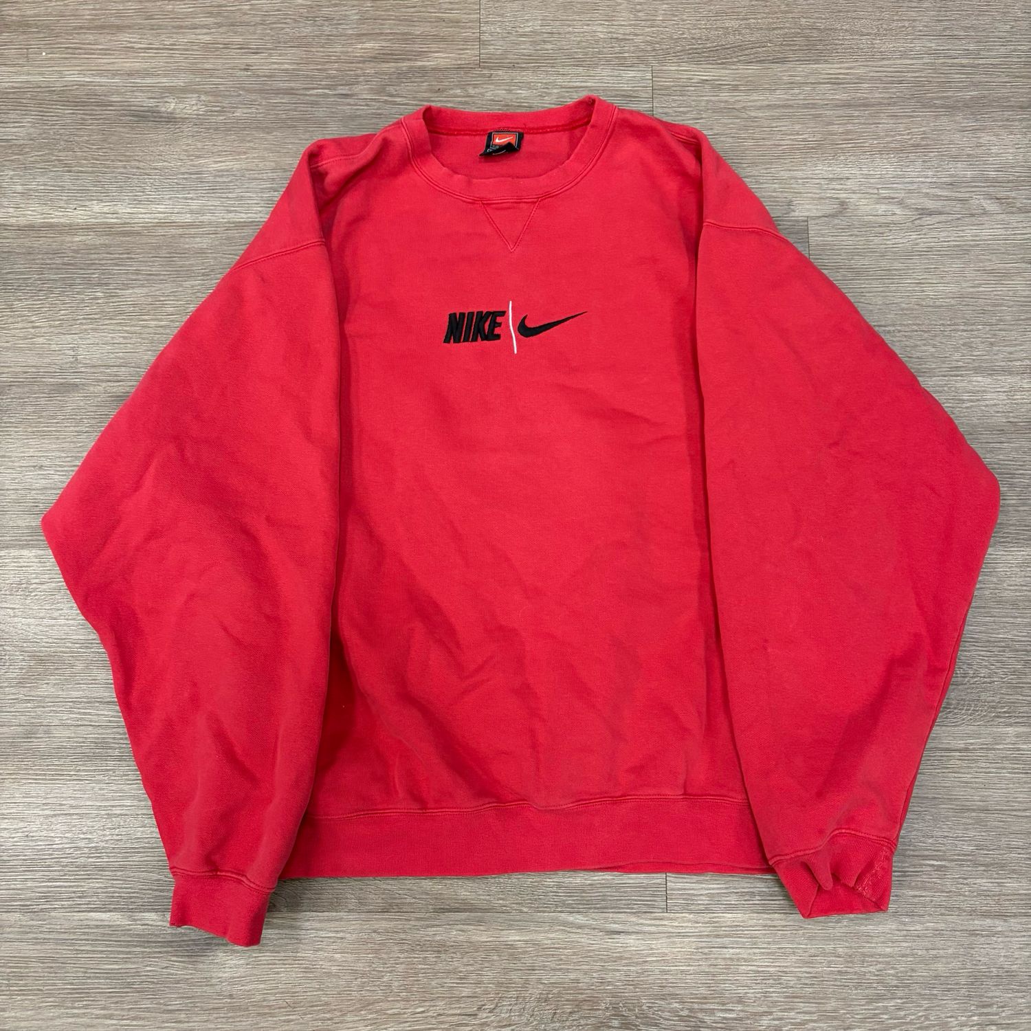VINTAGE Y2K NIKE EMBROIDERED CREWNECK RED SIZE XXL