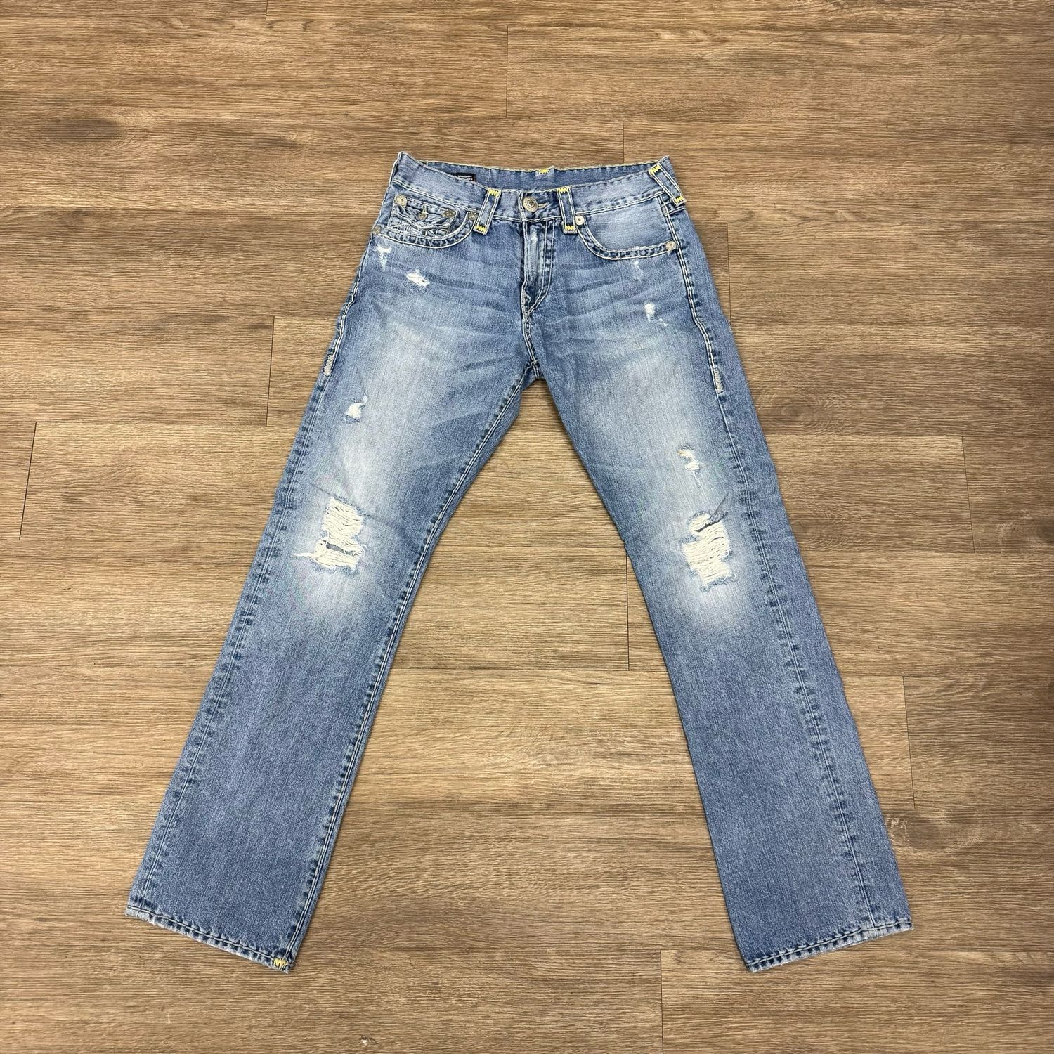 VINTAGE TRUE RELIGION RICKY RELAXED FIT BLUE JEANS SIZE 31
