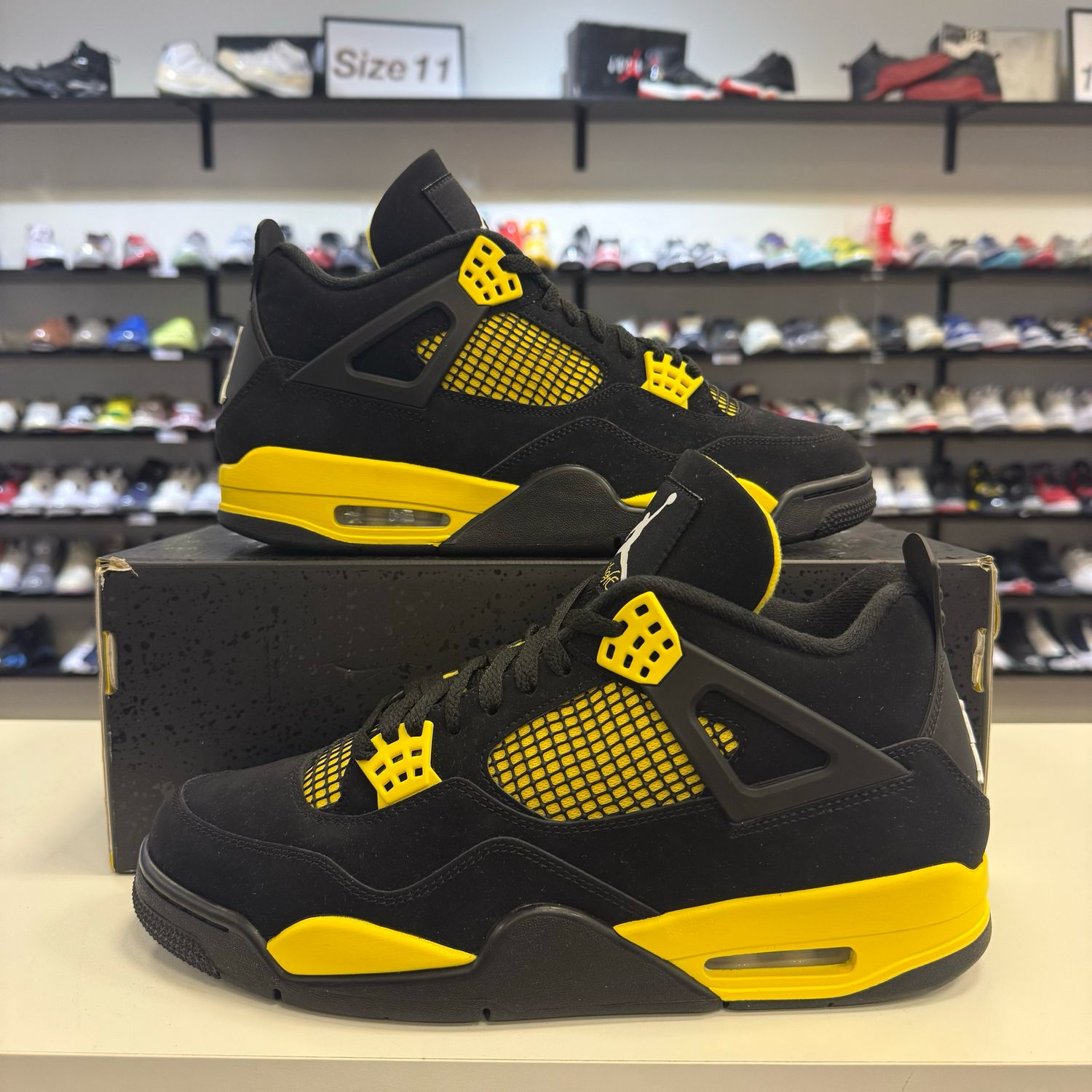 PO2 AIR JORDAN 4 THUNDER (2023) SX SIZE 11.5