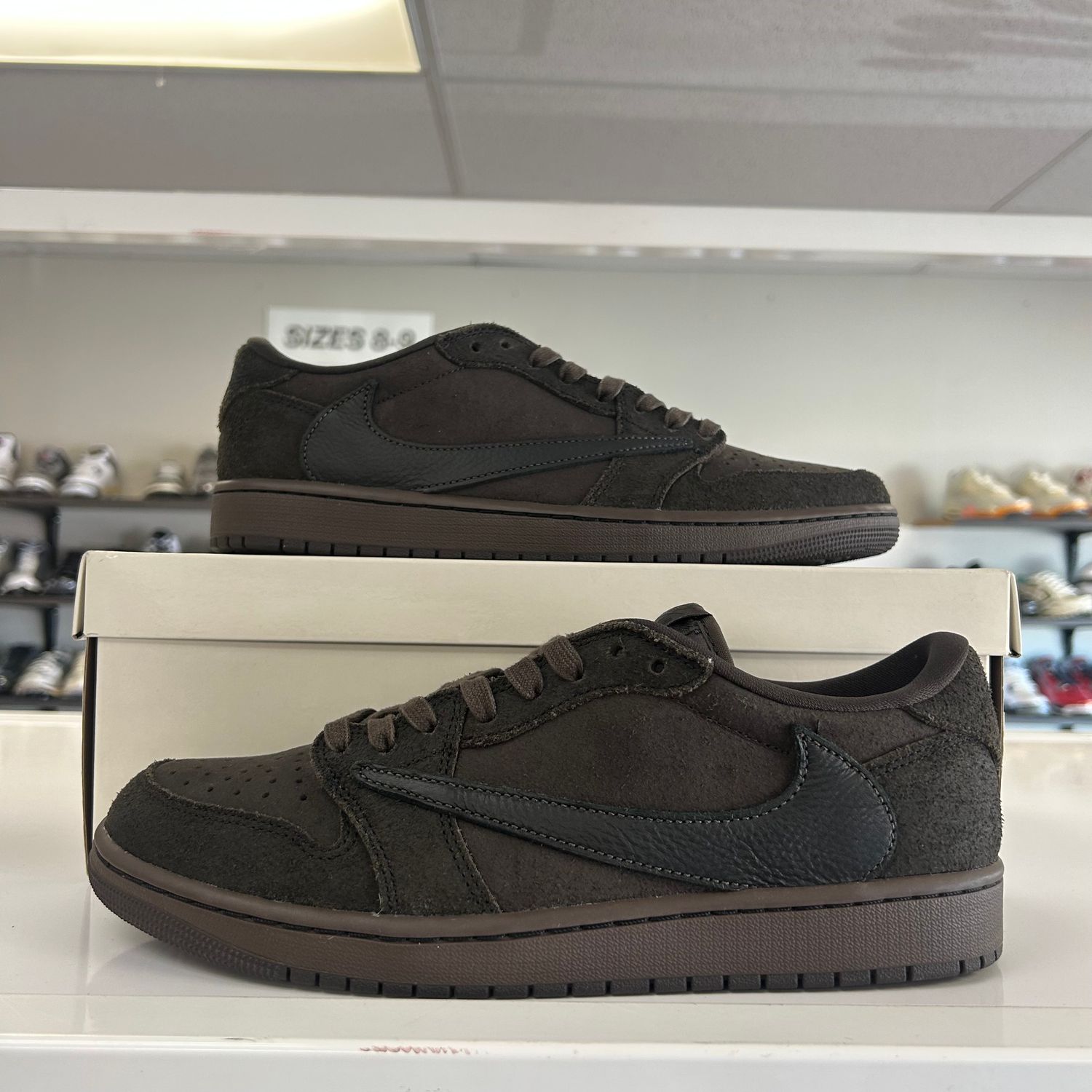 PO2 AIR JORDAN 1 RETRO LOW OG SP TRAVIS SCOTT VELVET BROWN (SX) SIZE 10