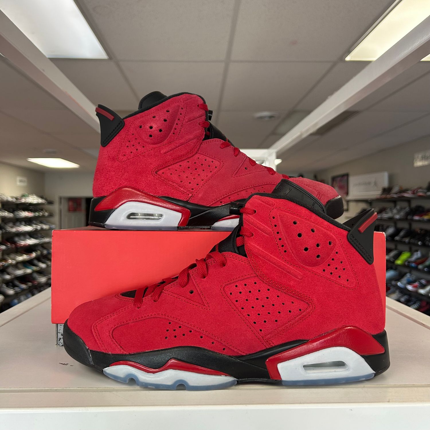 PO2 AIR JORDAN 6 RETRO TORO BRAVO (SX) SIZE 10.5