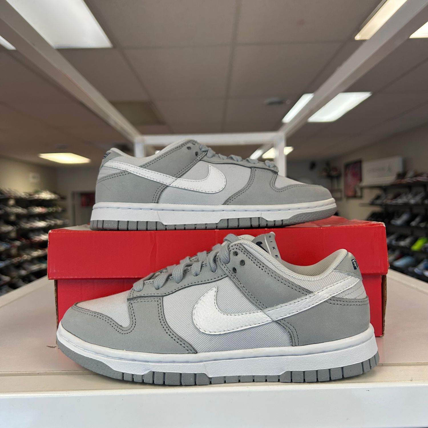 PO NIKE DUNK LOW LX LIGHT SMOKE GREY (WOMENS) (SX) SIZE 5.5