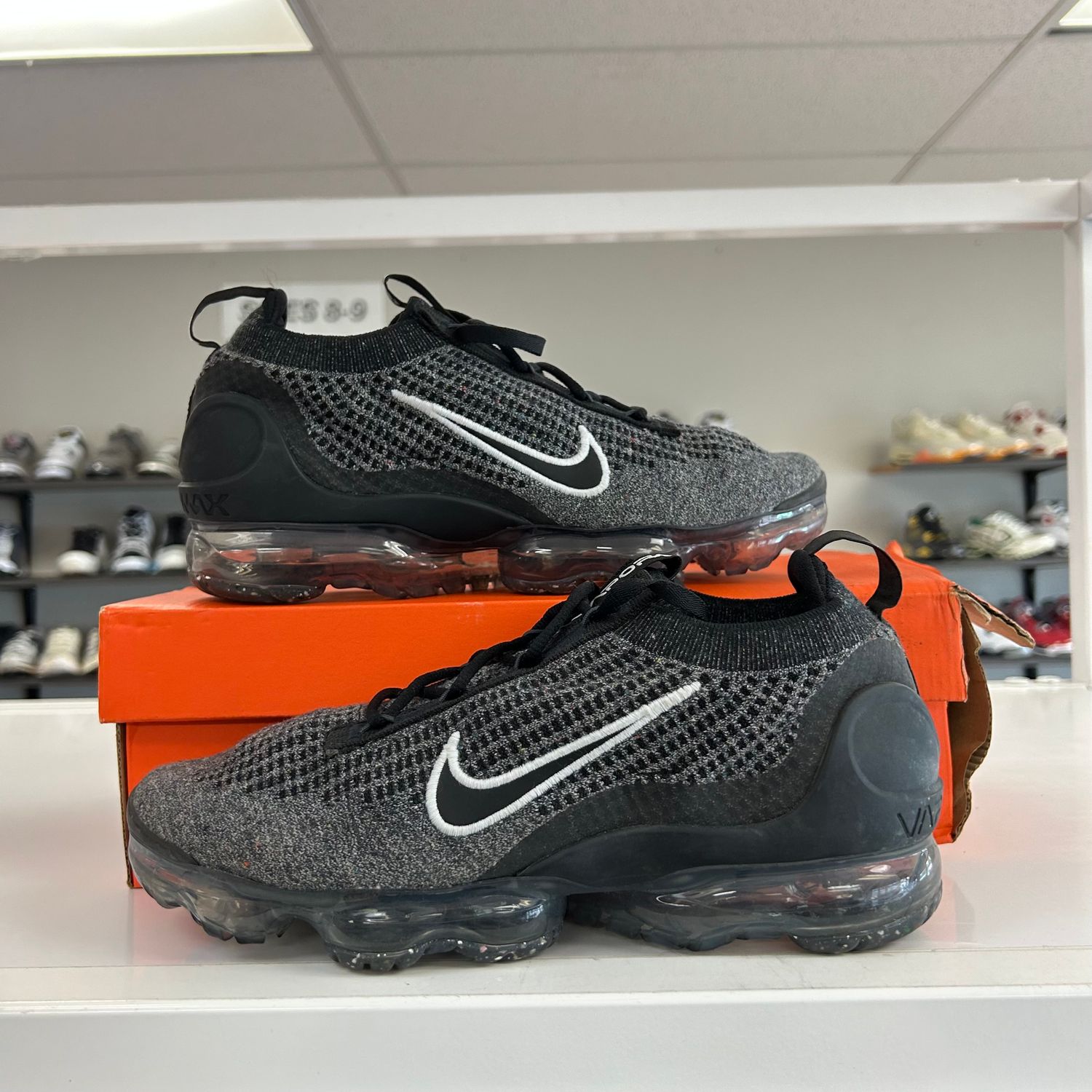 PO NIKE VAPORMAX 2021 FK BLACK WHITE ANTHRACITE (SX) SIZE 8.5