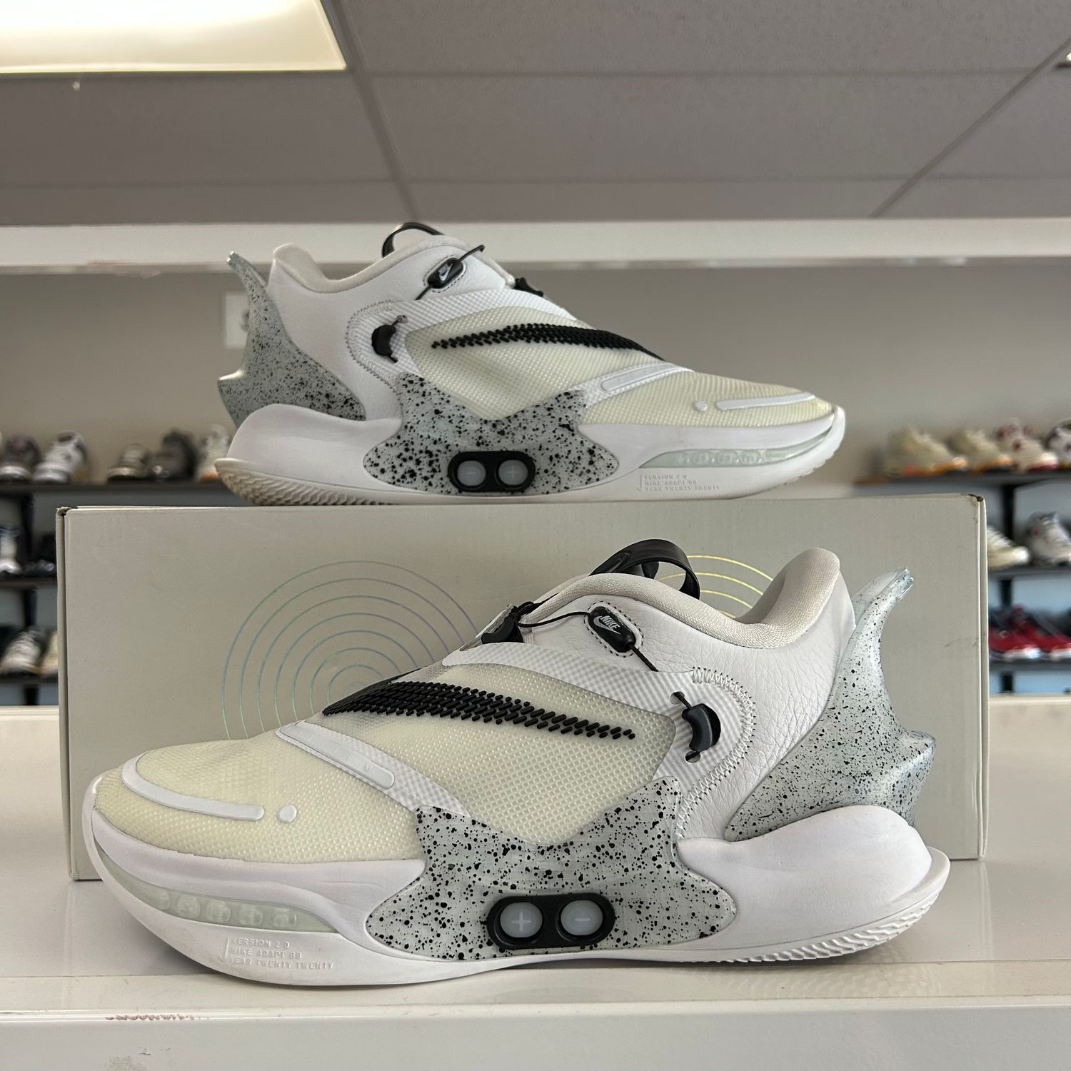 PO NIKE ADAPT BB 2.0 OREO (SX) SIZE 11